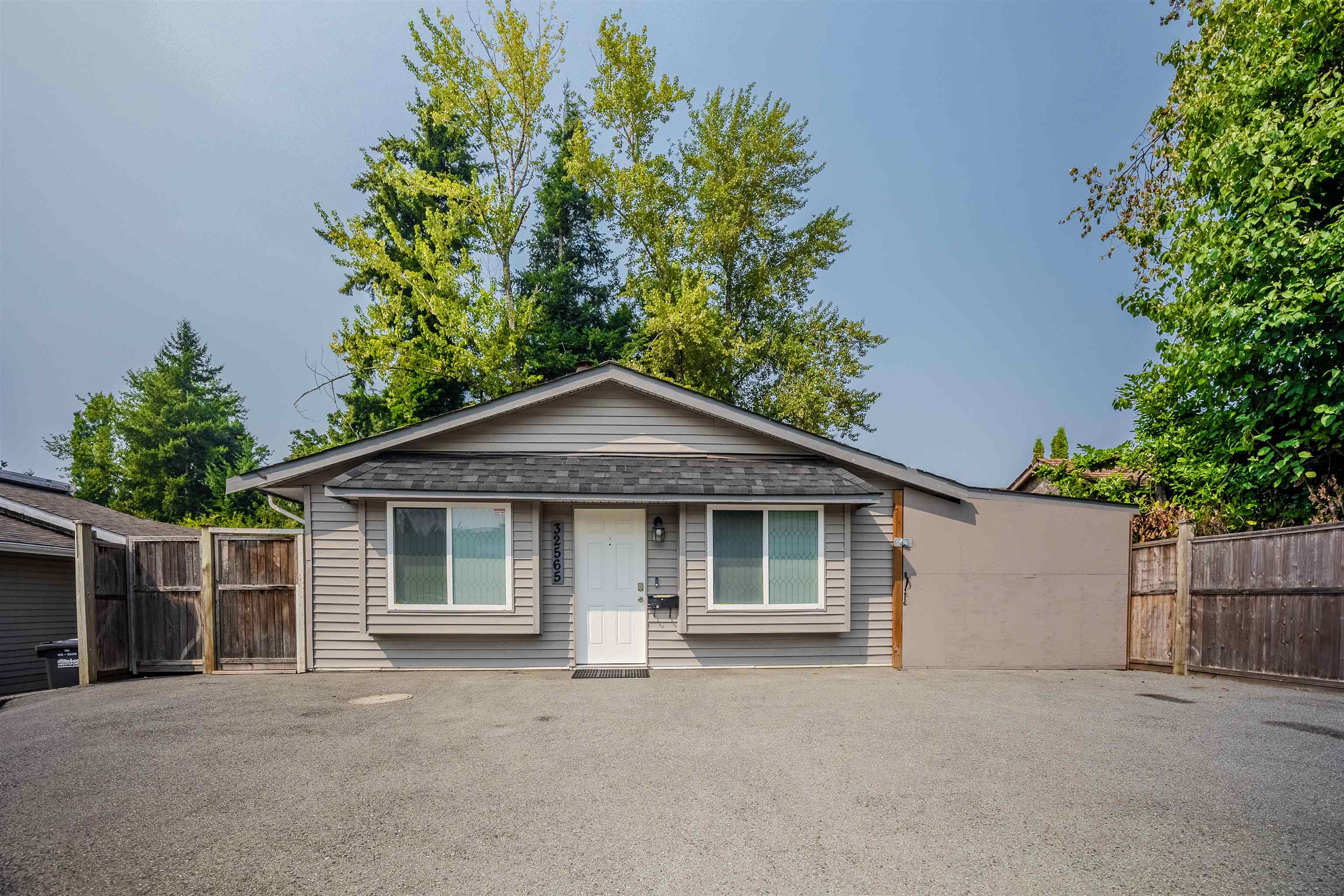32565 GEORGE FERGUSON WAY, Abbotsford BC V2T 4C8, R3152420, BC,