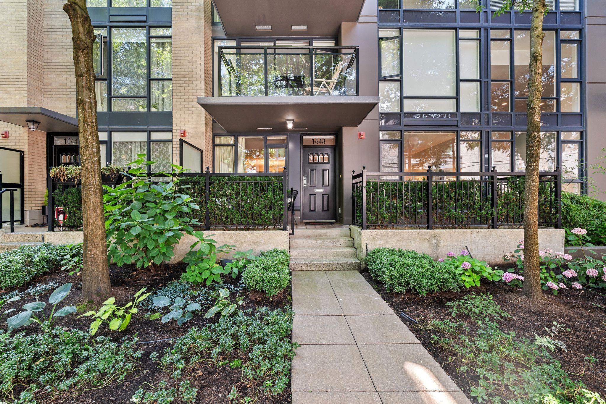 1648 W 7TH AVENUE, Vancouver BC V6J 1S5, R3152504, BC,