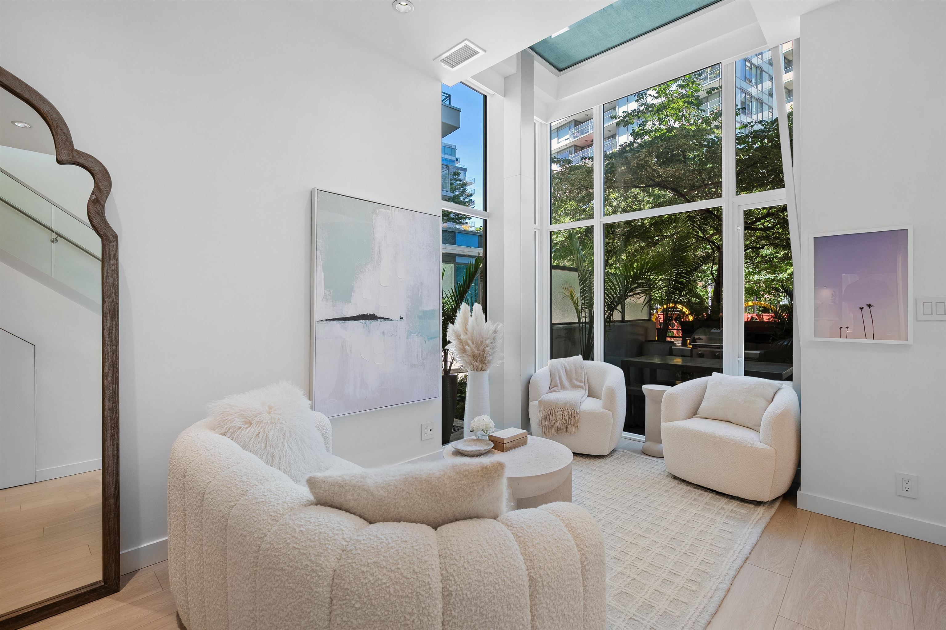 141 E 1ST AVENUE, Vancouver BC V6A 0E8, R3152569, BC,