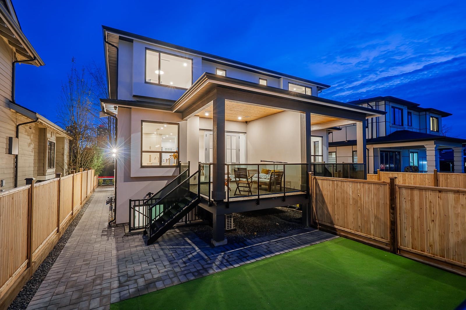 2 4557 PARKER STREET, R3152691, BC,