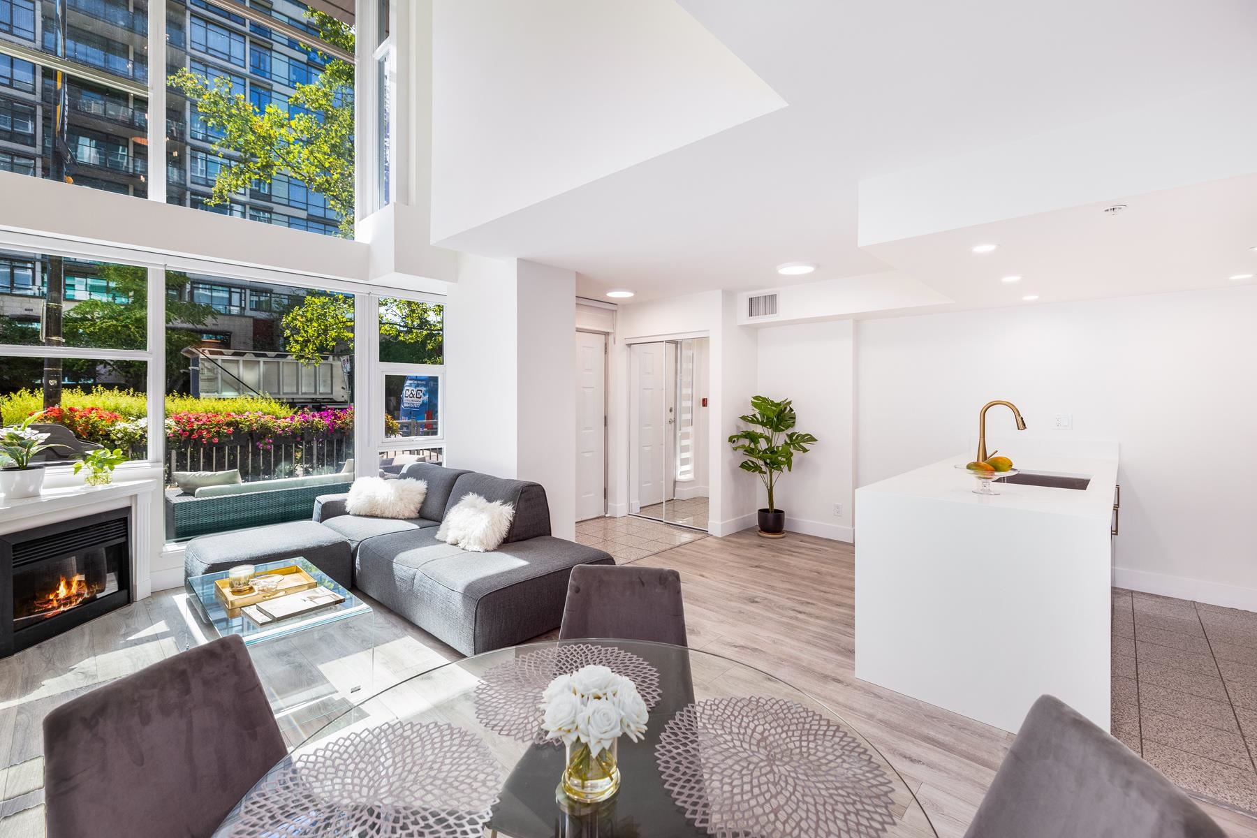 TH8 168 ESPLANADE AVENUE, R3152703, BC,