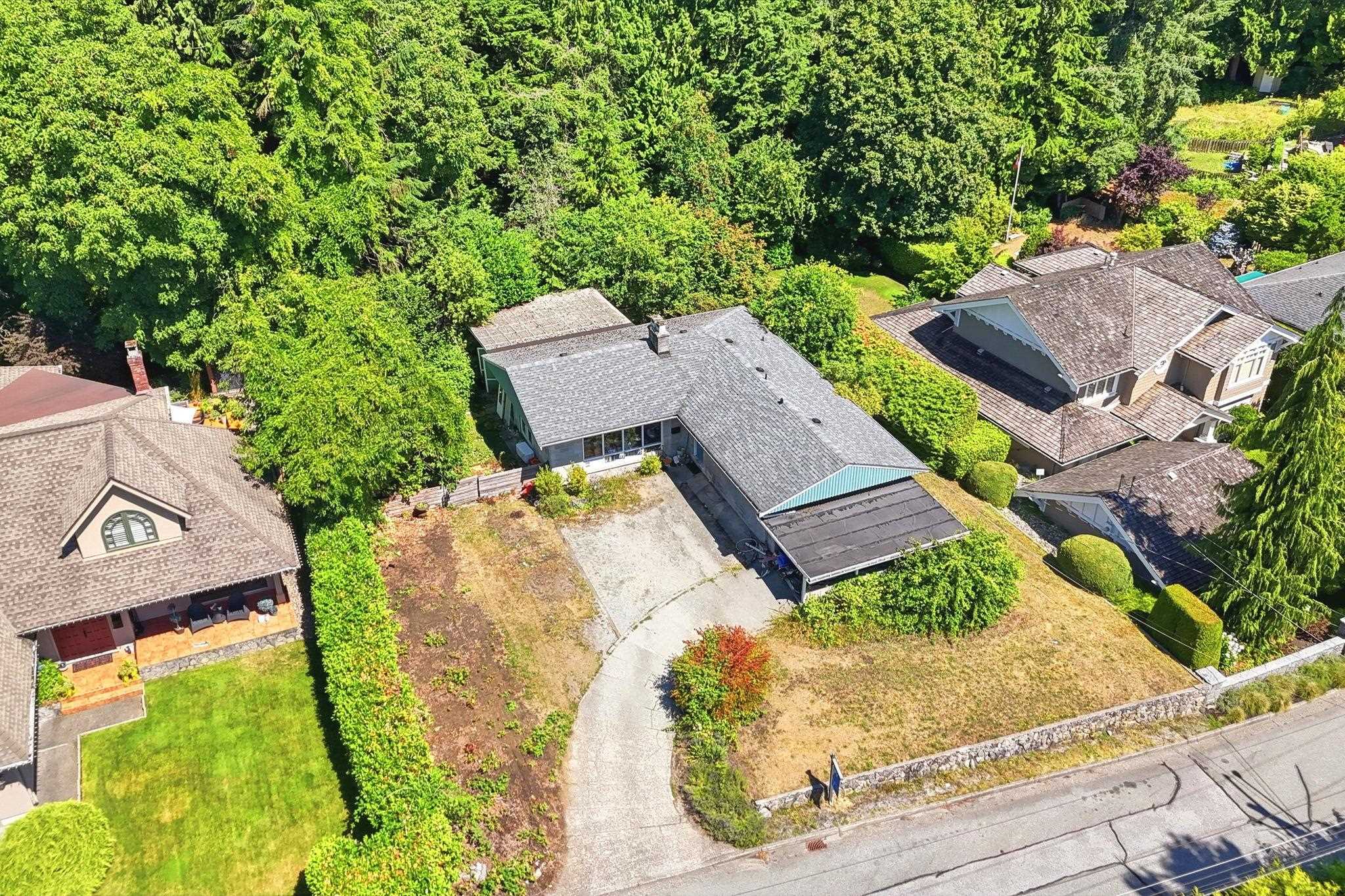 3922 SUNNYCREST DRIVE, North Vancouver BC V7R 3C9, R3152743, BC,
