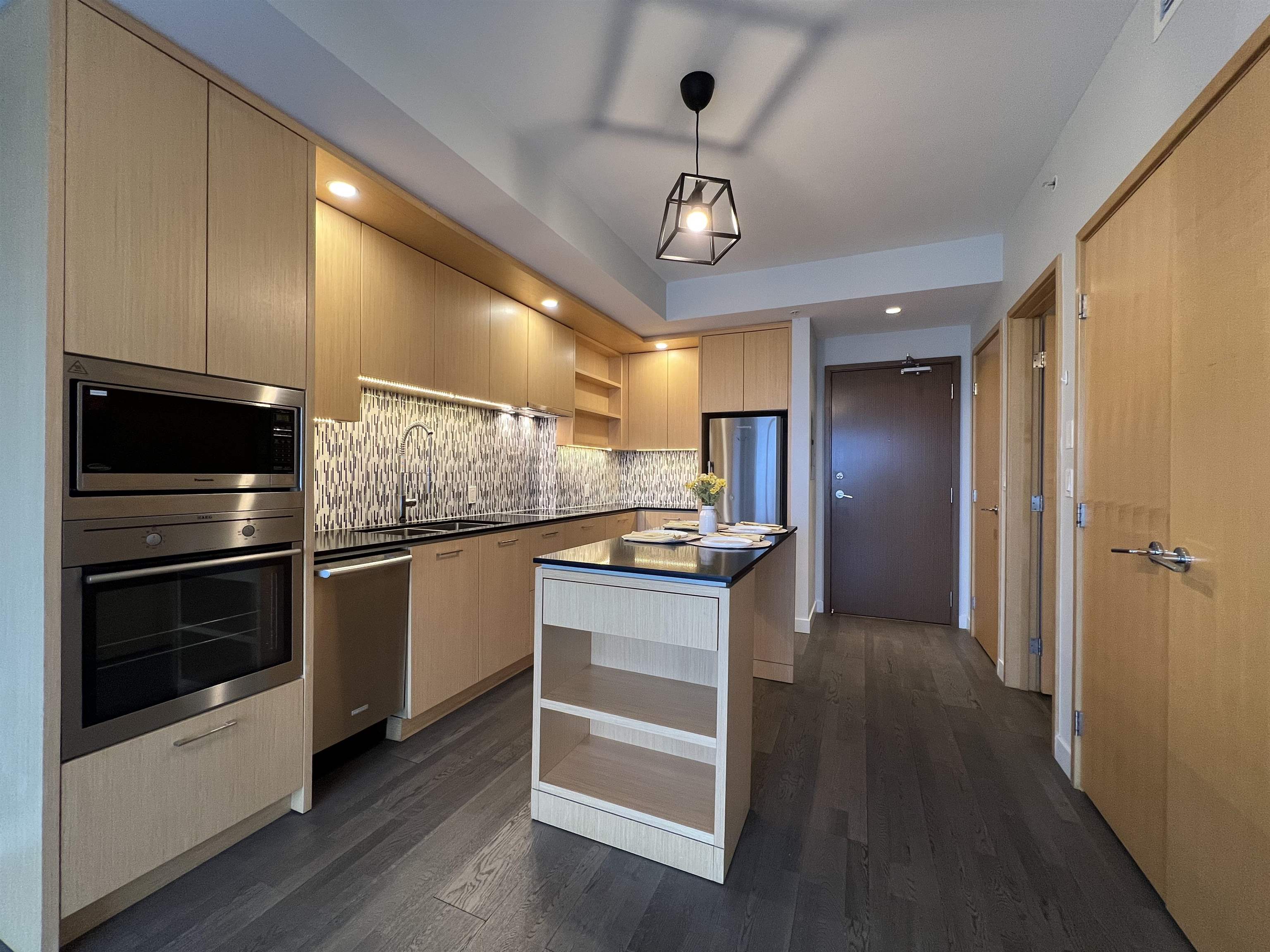 3204 13495 CENTRAL AVENUE, R3152751, BC,