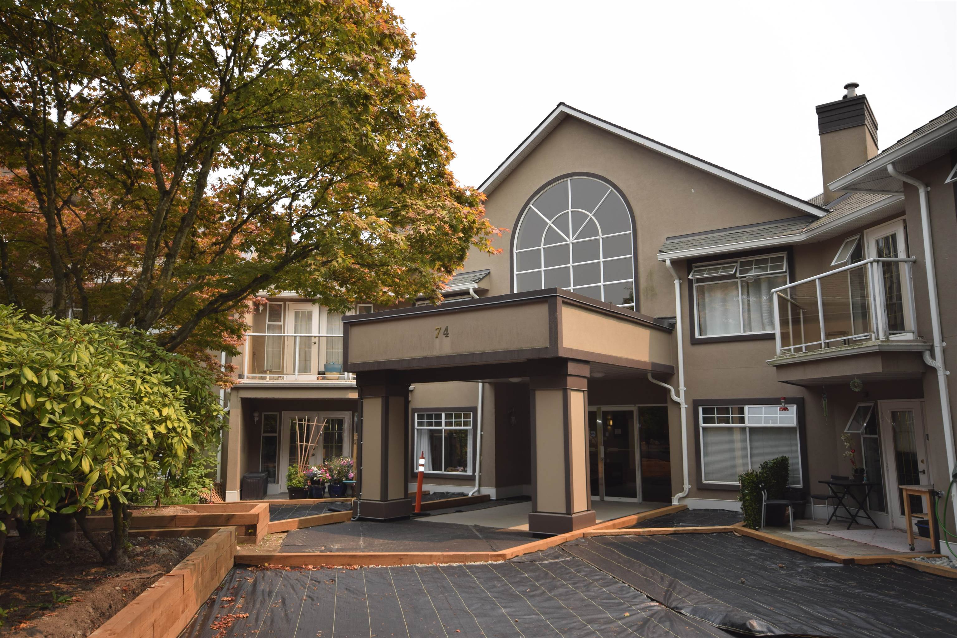 210 74 MINER STREET, R3152765, BC,