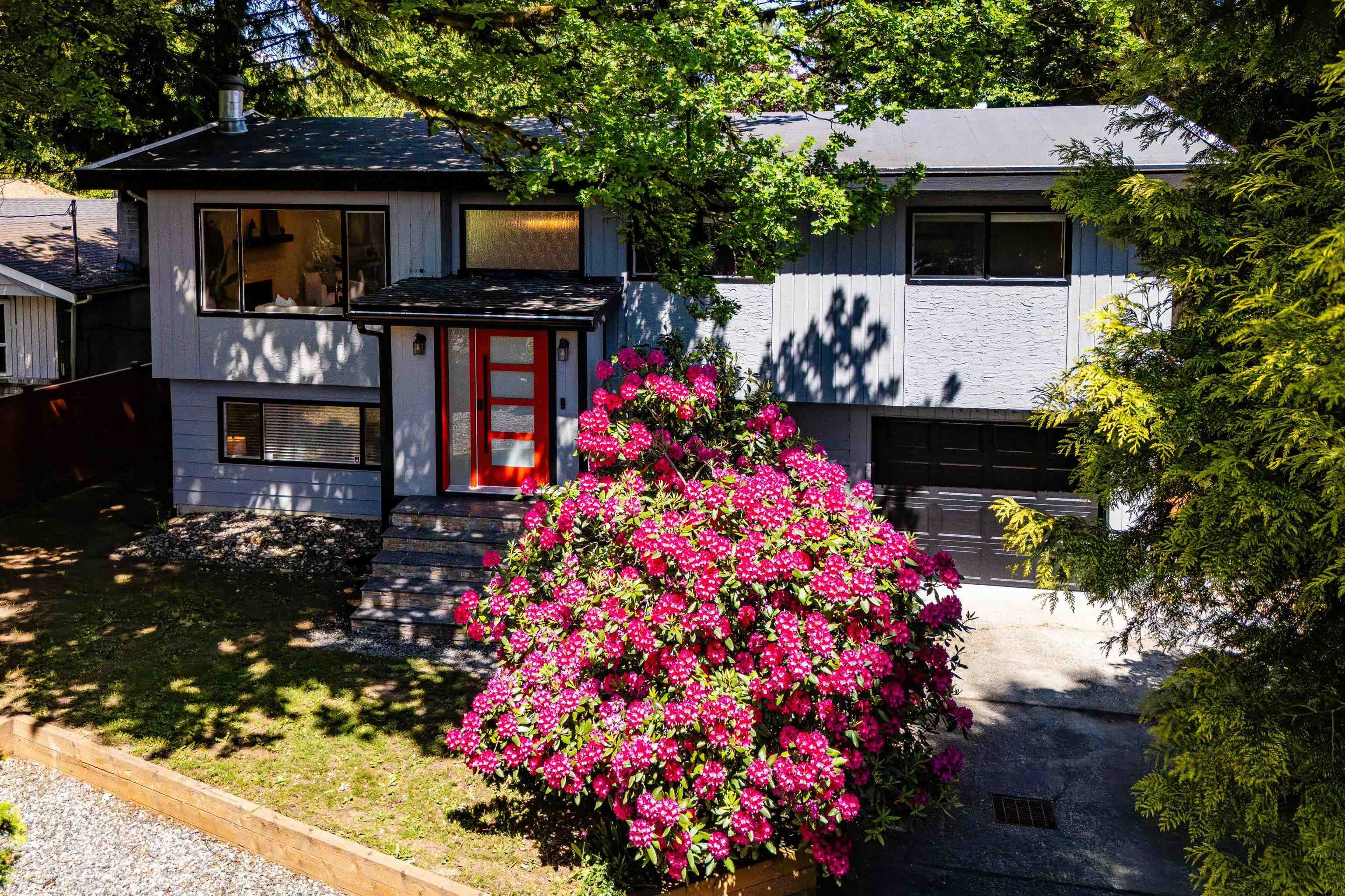 MLS® listing #R3152772 for sale located at 20823 RIVER ROAD, Maple Ridge BC V2X 1Z8