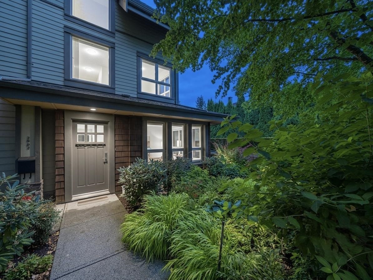 2982 CHESTERFIELD AVENUE, North Vancouver BC V7N 3M6, R3152786, BC,
