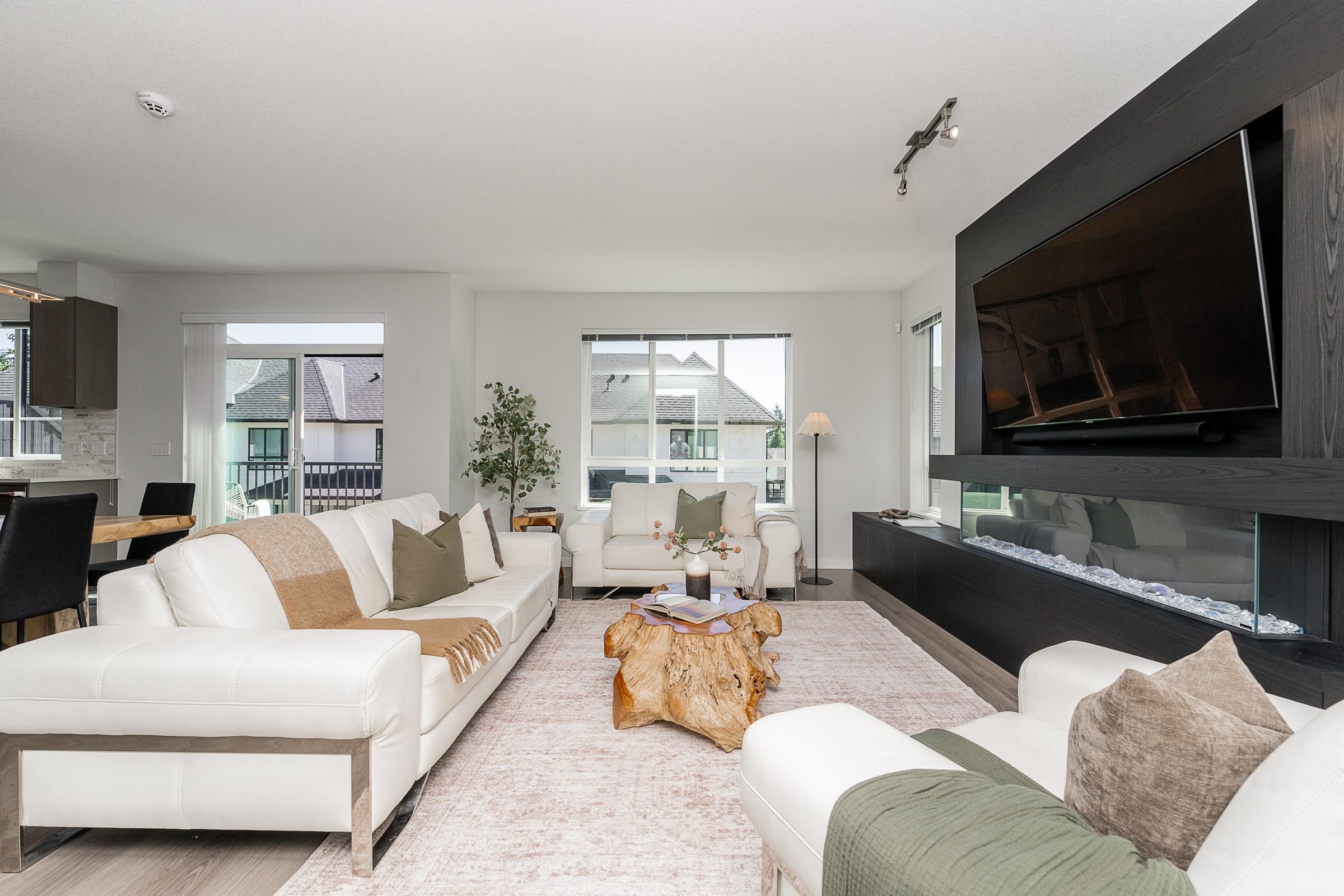 108 3500 BURKE VILLAGE PROMENADE, R3152833, BC,