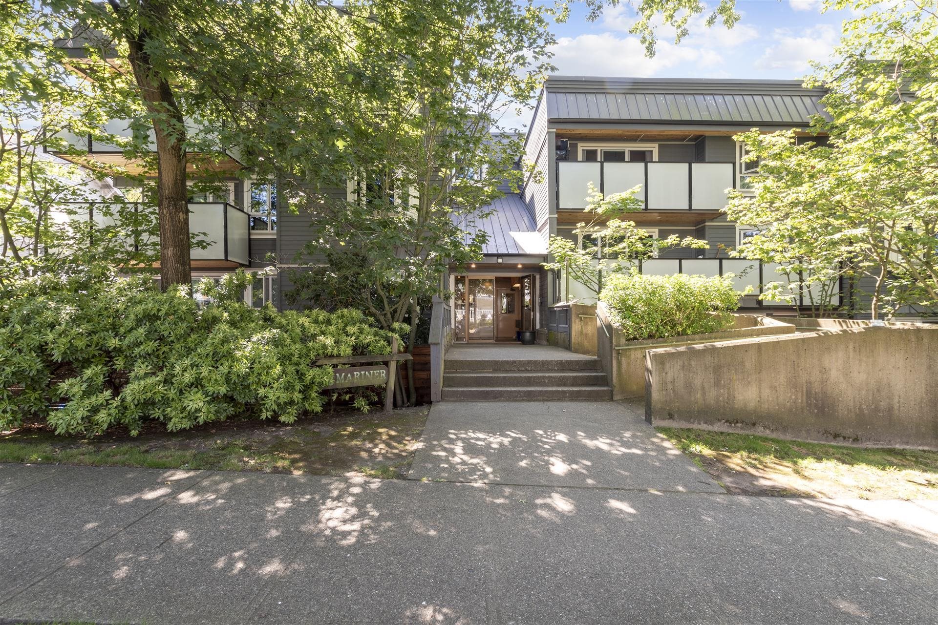 302 2328 OXFORD STREET, R3152836, BC,