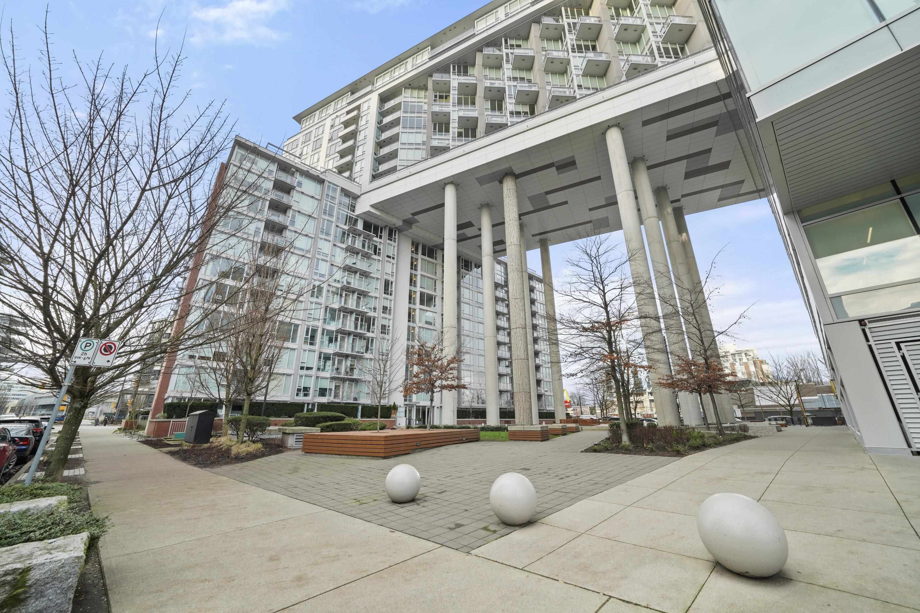 1915 1618 QUEBEC STREET, R3152847, BC,