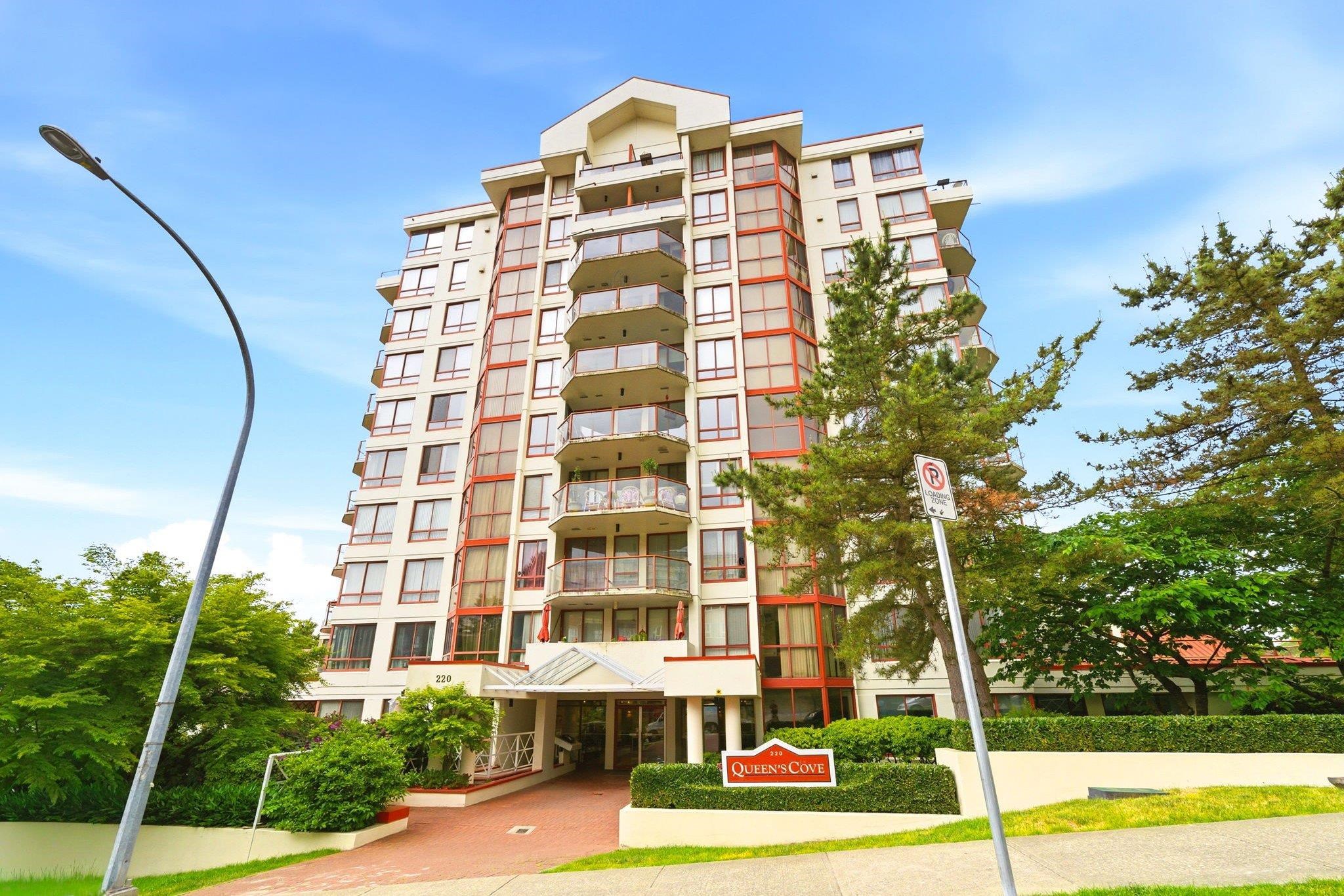 904 220 ELEVENTH STREET, R3152966, BC,