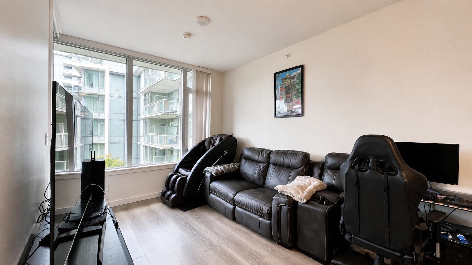 703 3333 SEXSMITH ROAD, R3153045, BC,