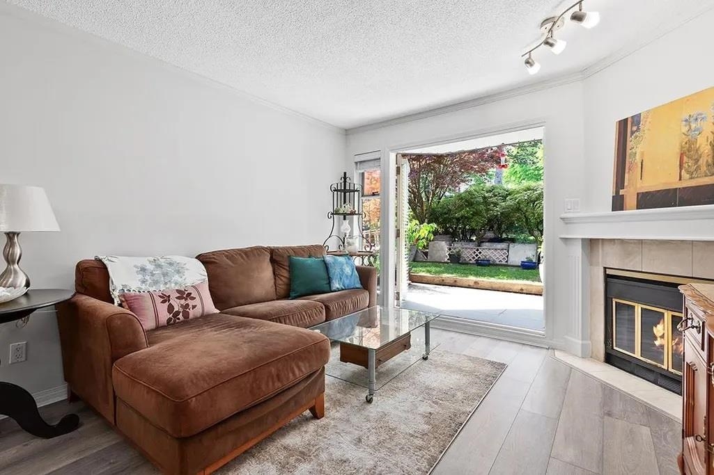 102 74 MINER STREET, R3153047, BC,