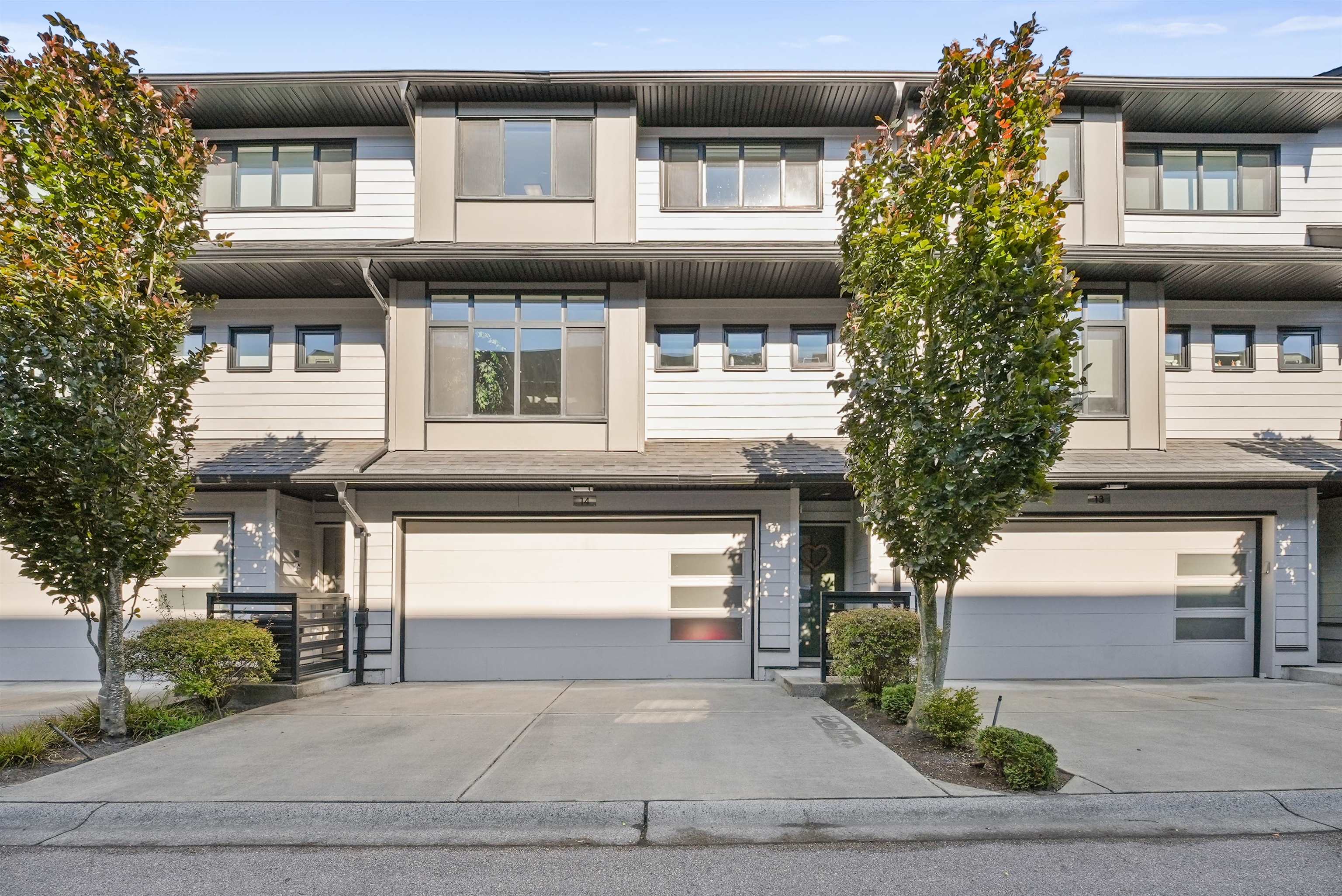 14 15177 60 AVENUE, R3153118, BC,