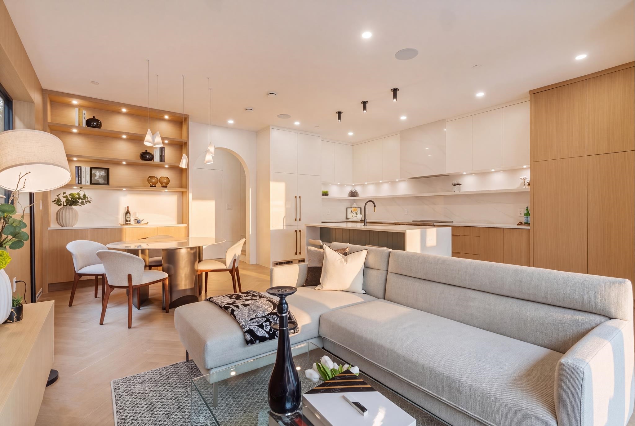 2 4956 CHESTER STREET, R3153142, BC,