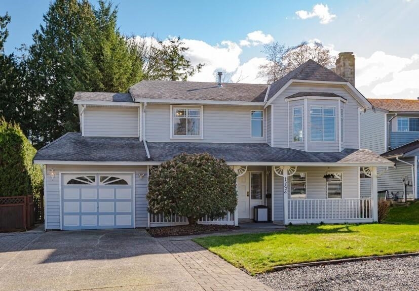 13526 64A AVENUE, Surrey BC V3W 9H7, R3153205, BC,