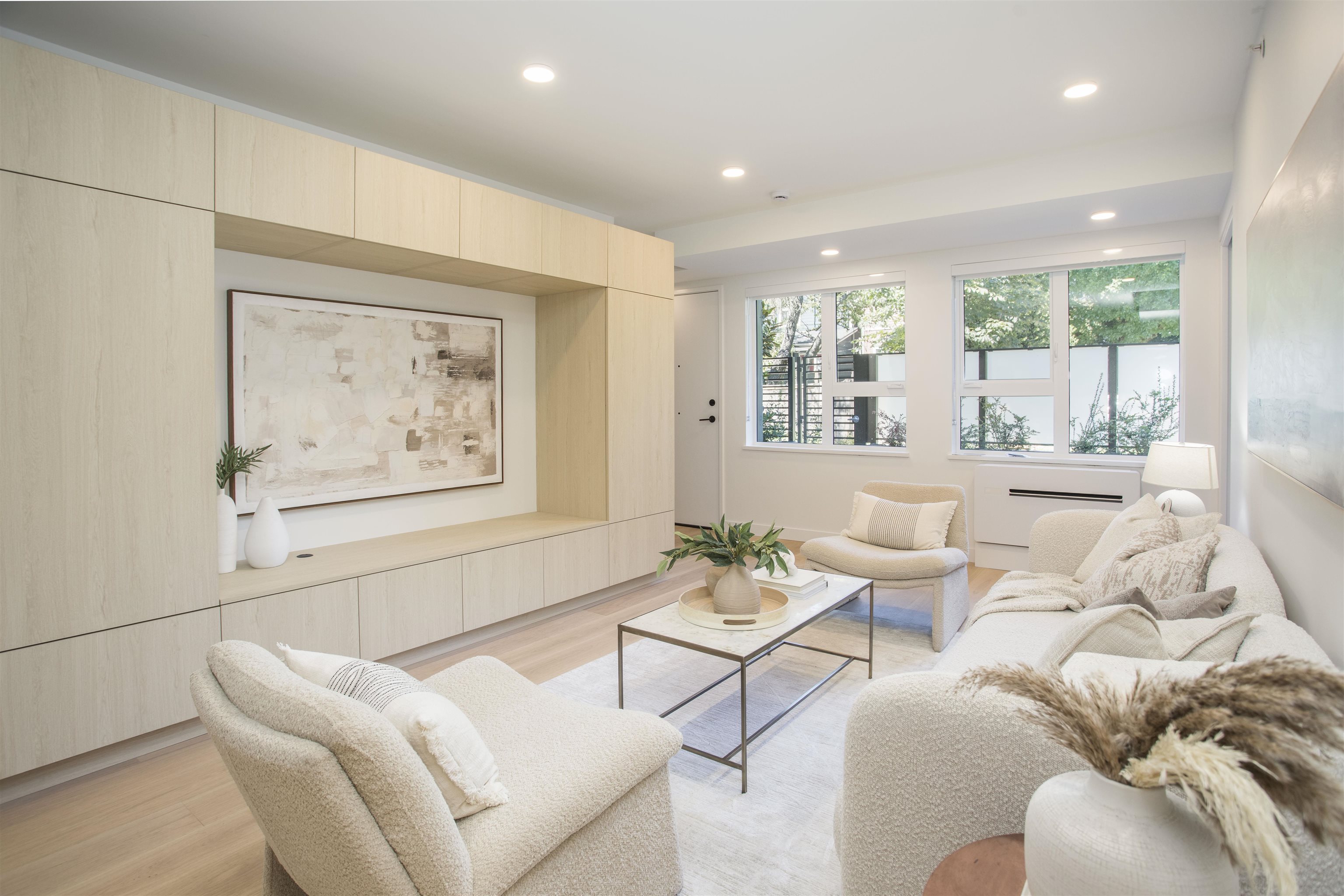 TH201 2471 ST. GEORGE STREET, R3153210, BC,