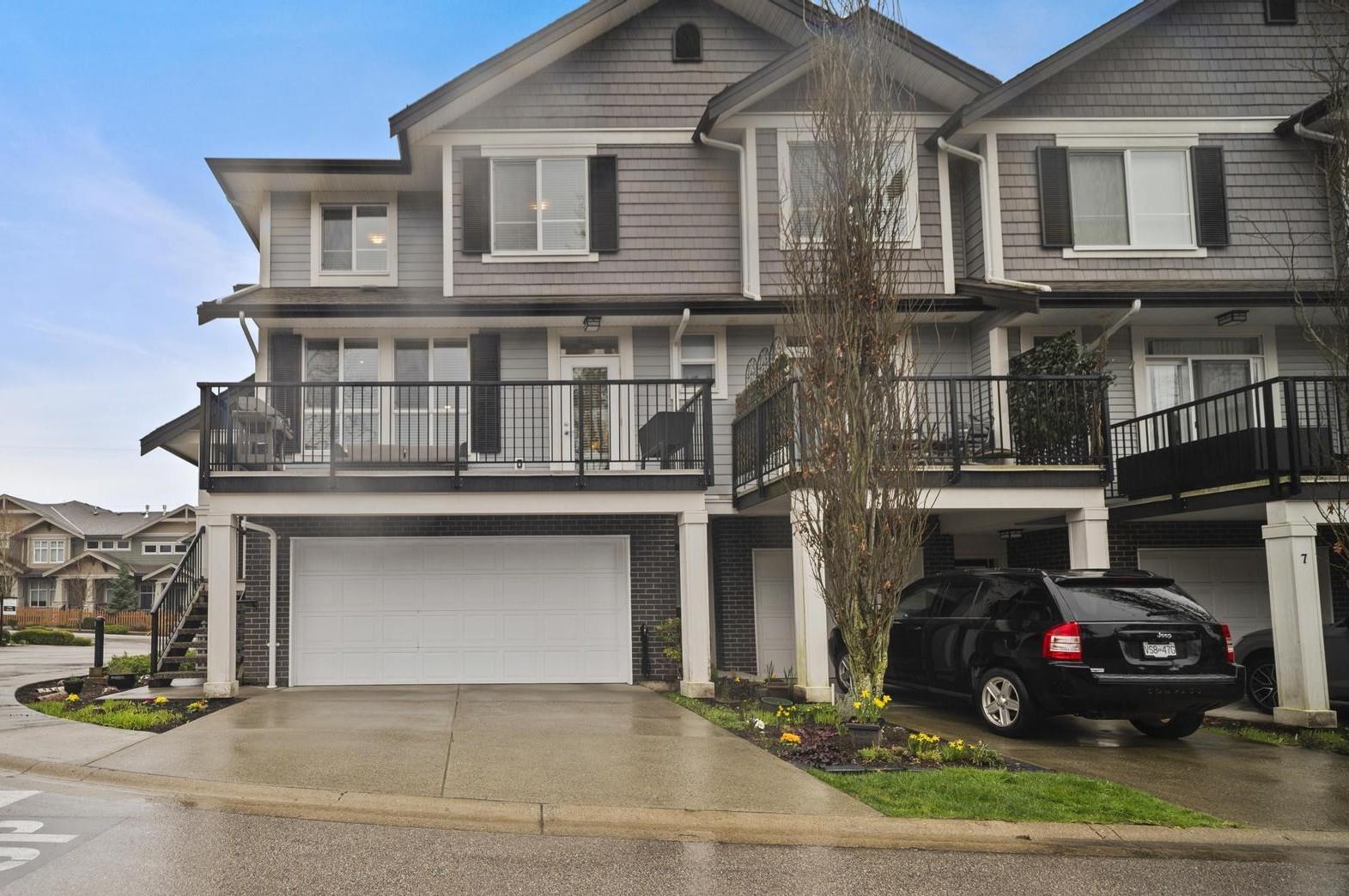 9 7157 210 STREET, R3153372, BC,