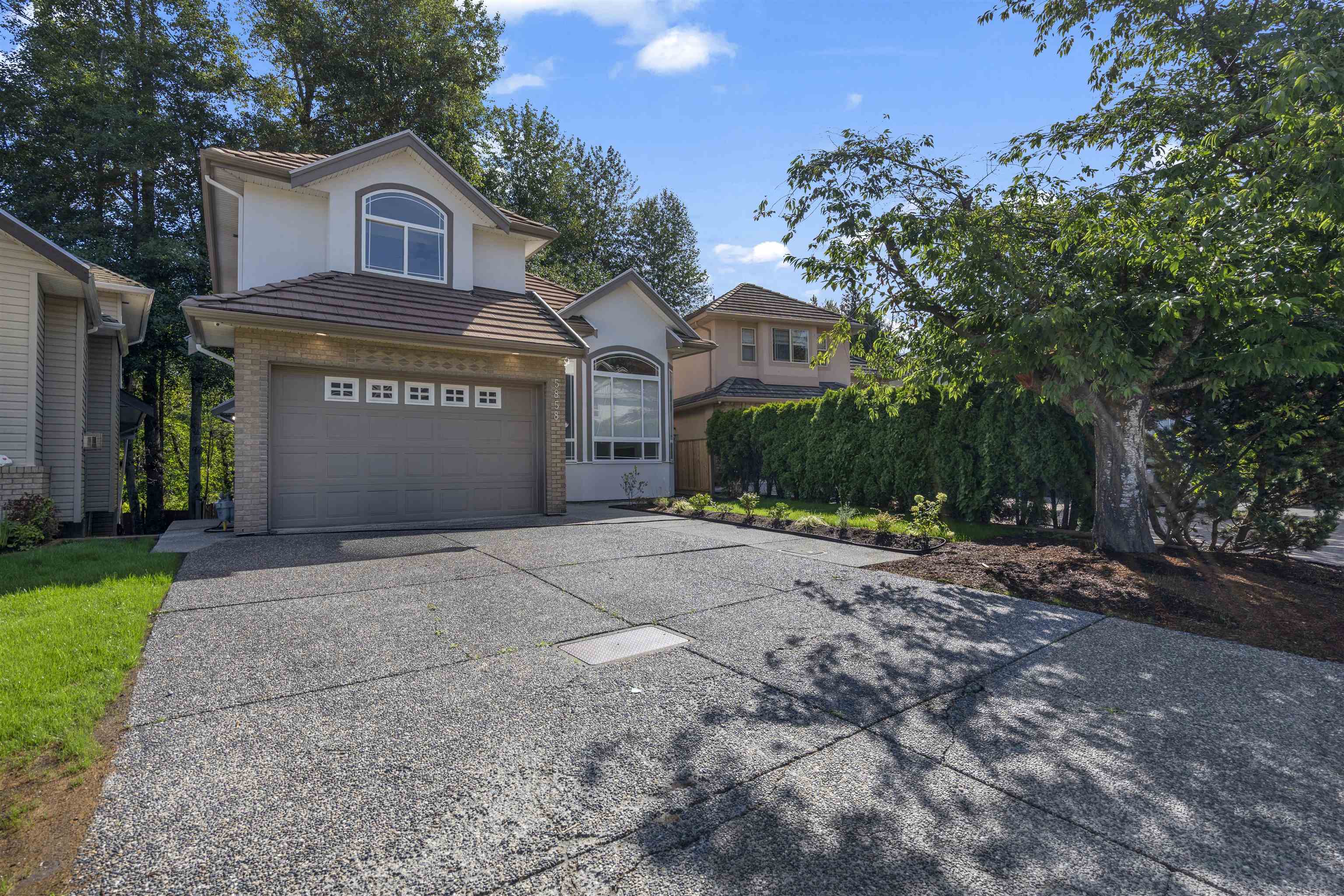 5858 138 STREET, Surrey BC V3X 3P3, R3153385, BC,