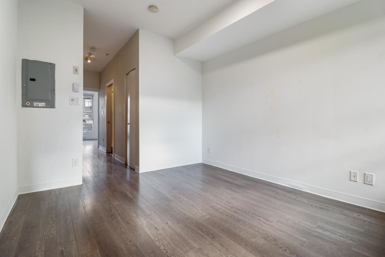 202 138 HASTINGS STREET, R3153386, BC,