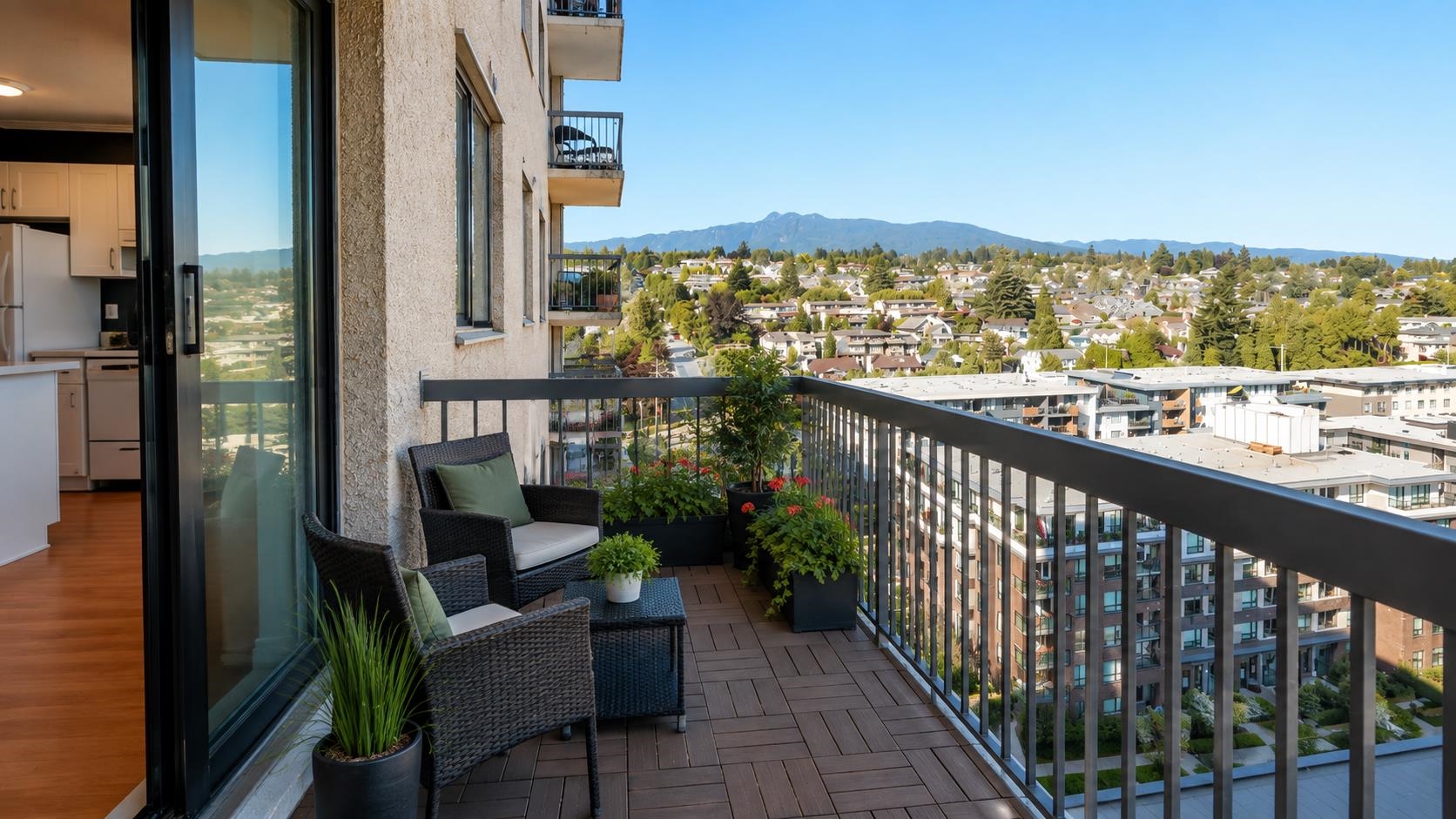 1607 145 ST. GEORGES AVENUE, R3153444, BC,