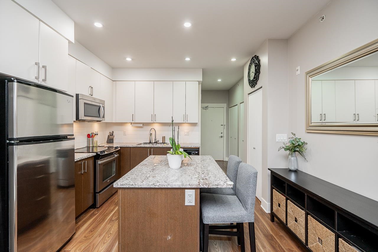 MLS® listing #R3153465 for sale located at 419 55 EIGHTH AVENUE