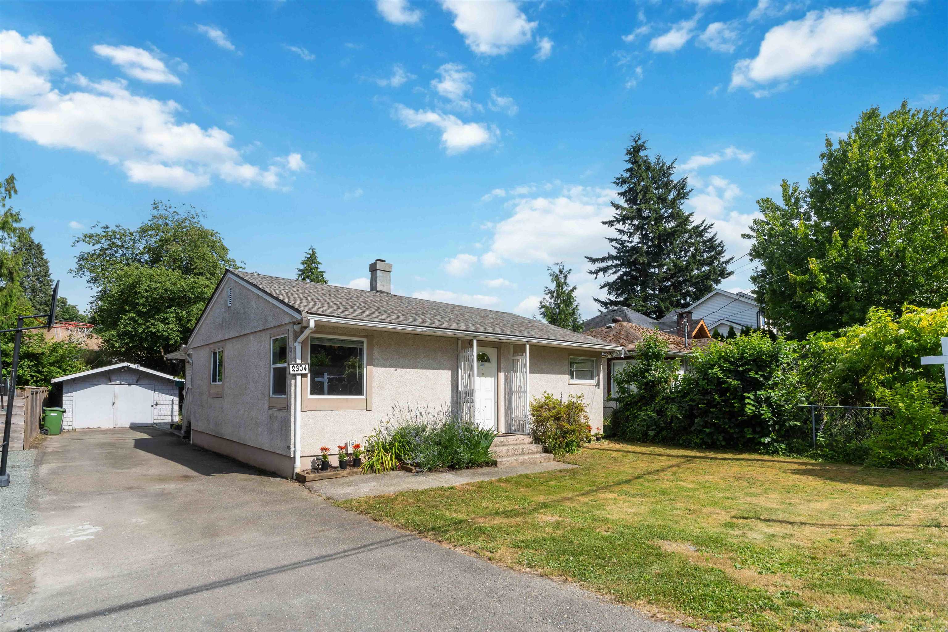 2304 MOULDSTADE ROAD, Abbotsford BC V2S 3X4, R3153557, BC,