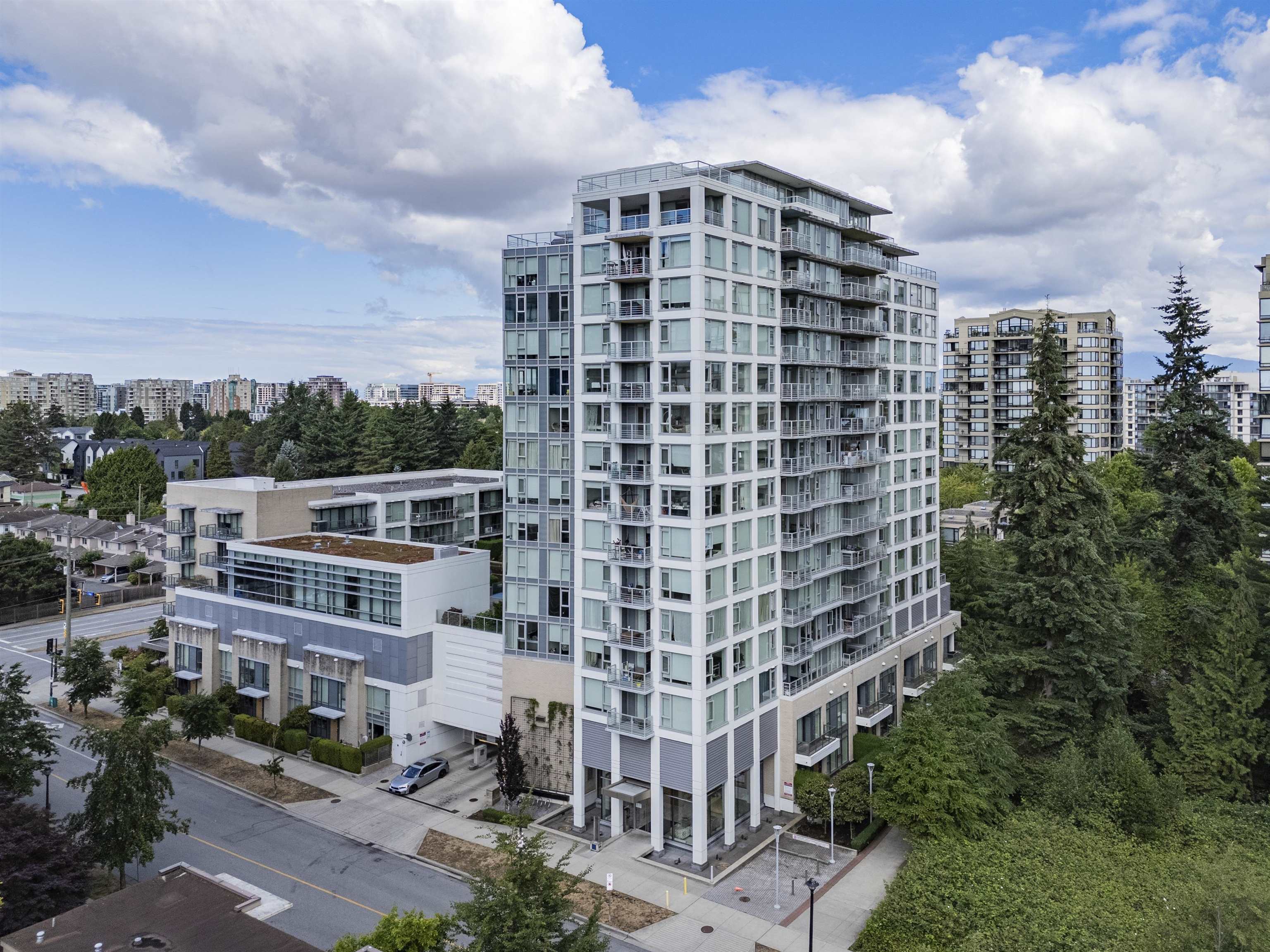 1601 9099 COOK ROAD, R3153598, BC,
