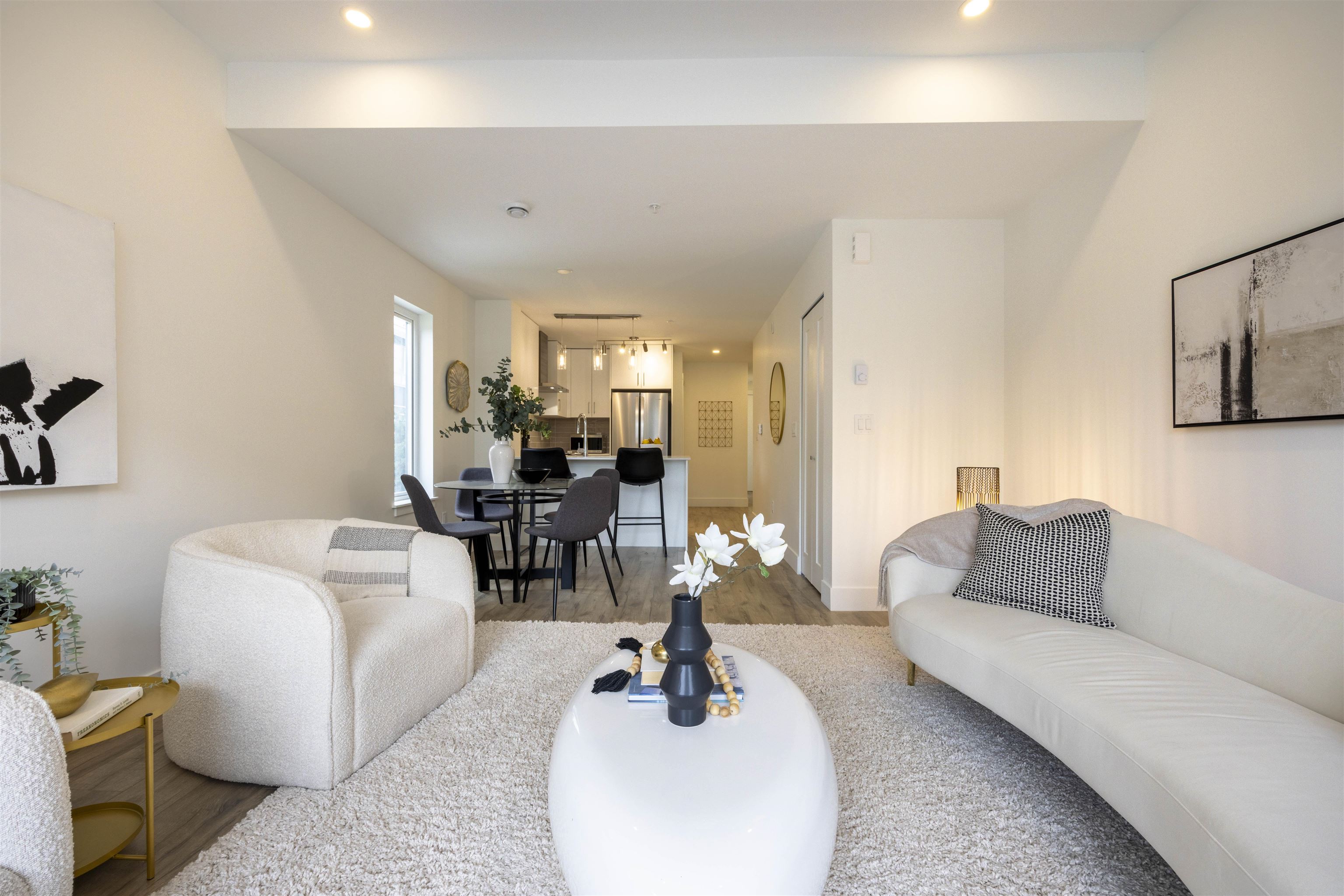 1 6328 KING GEORGE BOULEVARD, R3153605, BC,