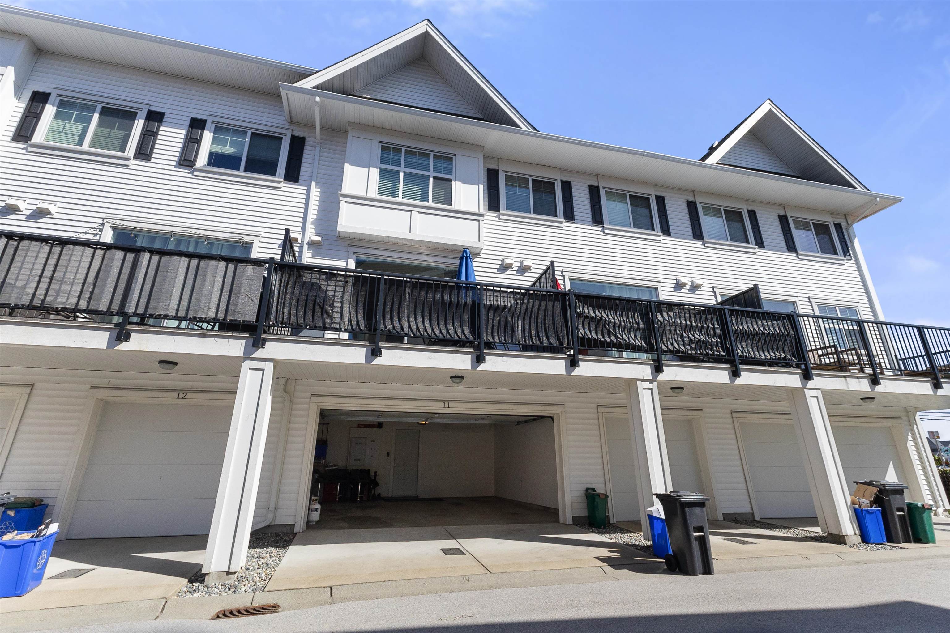 11 27735 ROUNDHOUSE DRIVE, R3153746, BC,