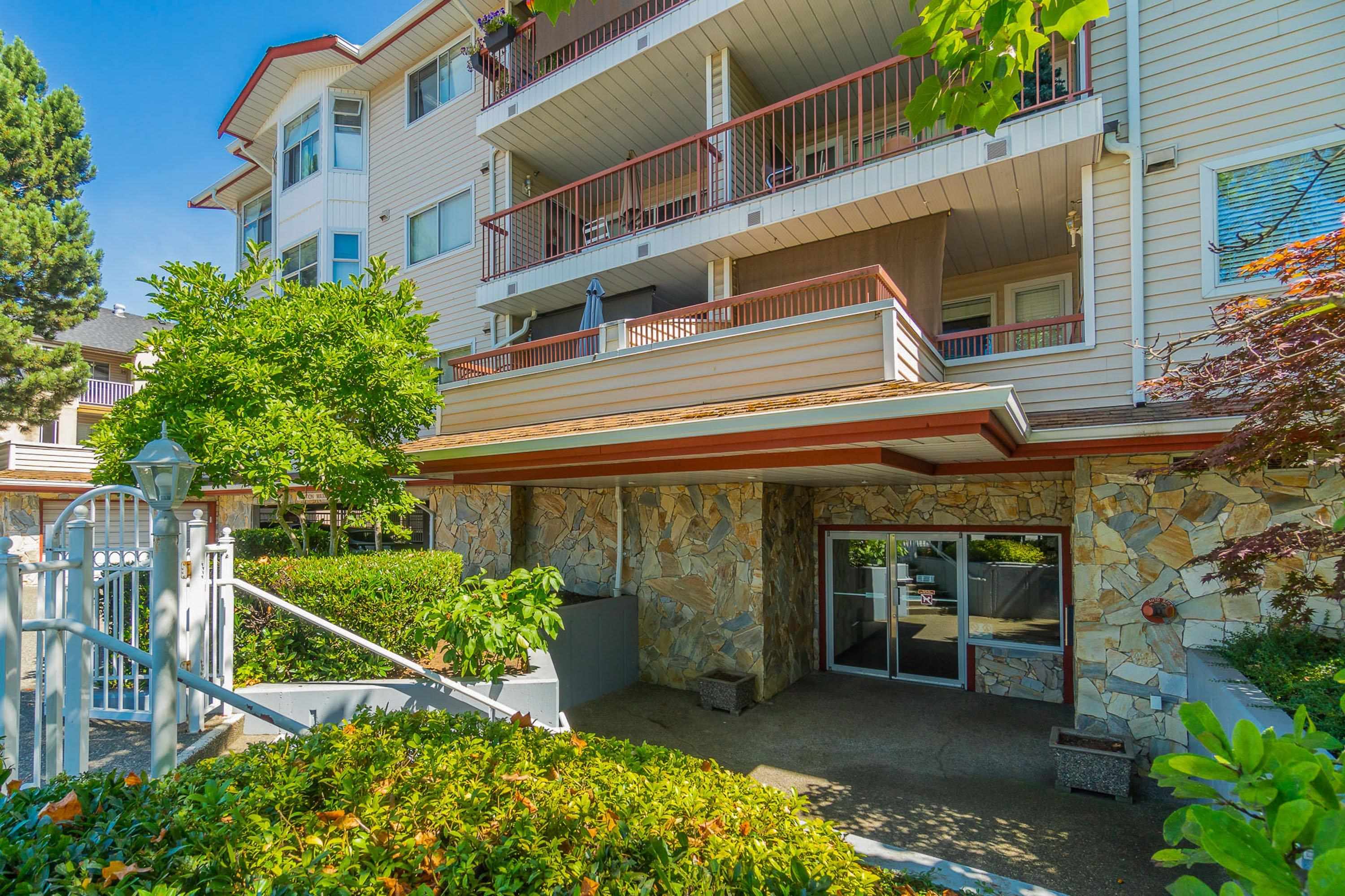 103 5776 200 STREET, R3153752, BC,