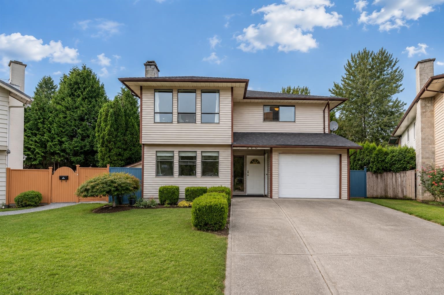 976 HOSMER COURT, Coquitlam BC V3C 4T8, R3153817, BC,