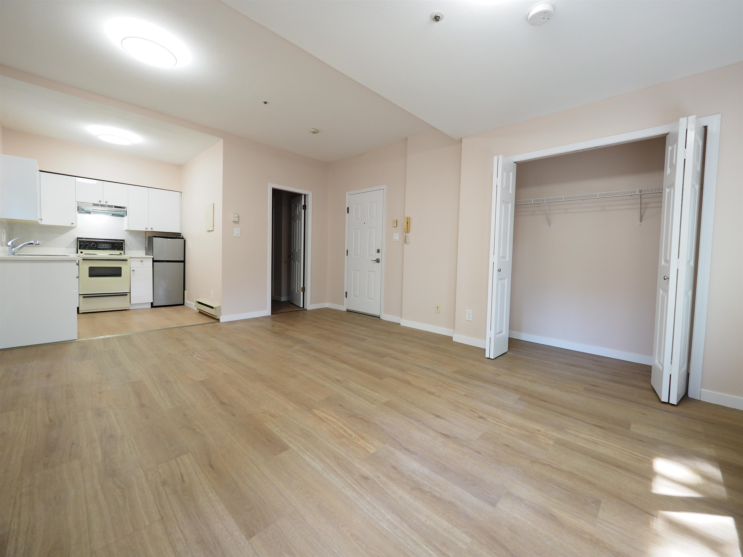 345 W 15TH AVENUE, Vancouver BC V5Y 1Y3, R3153838, BC,