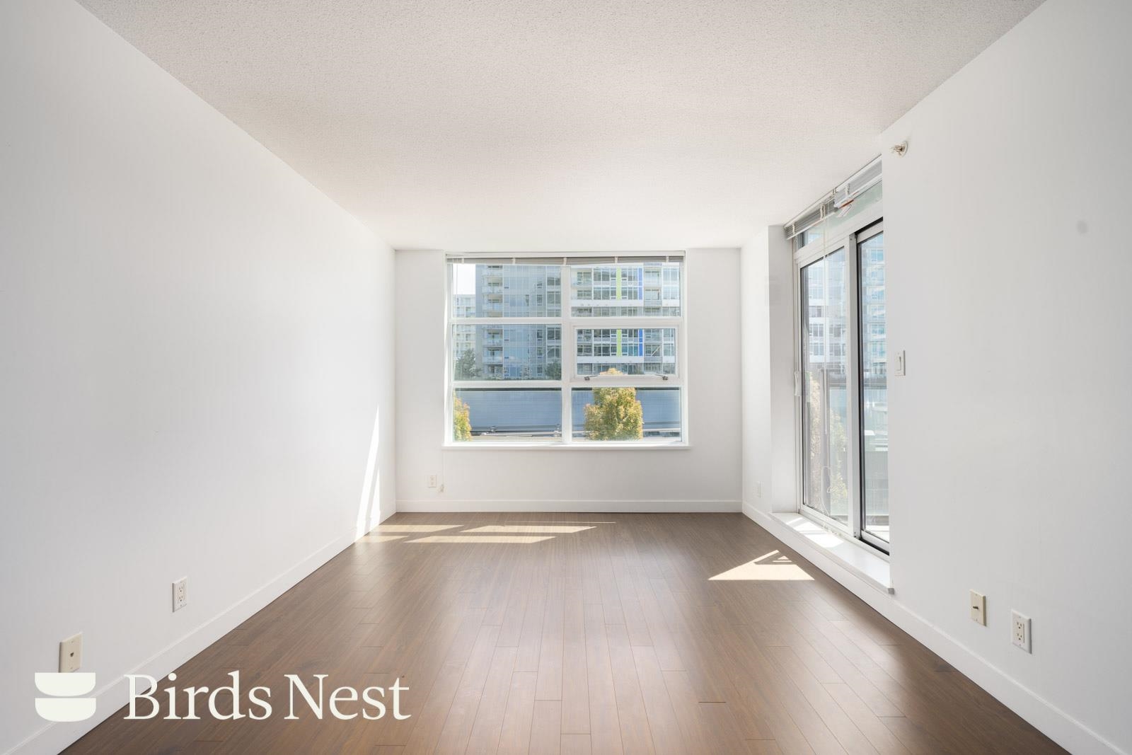 607 8033 SABA ROAD, R3153852, BC,