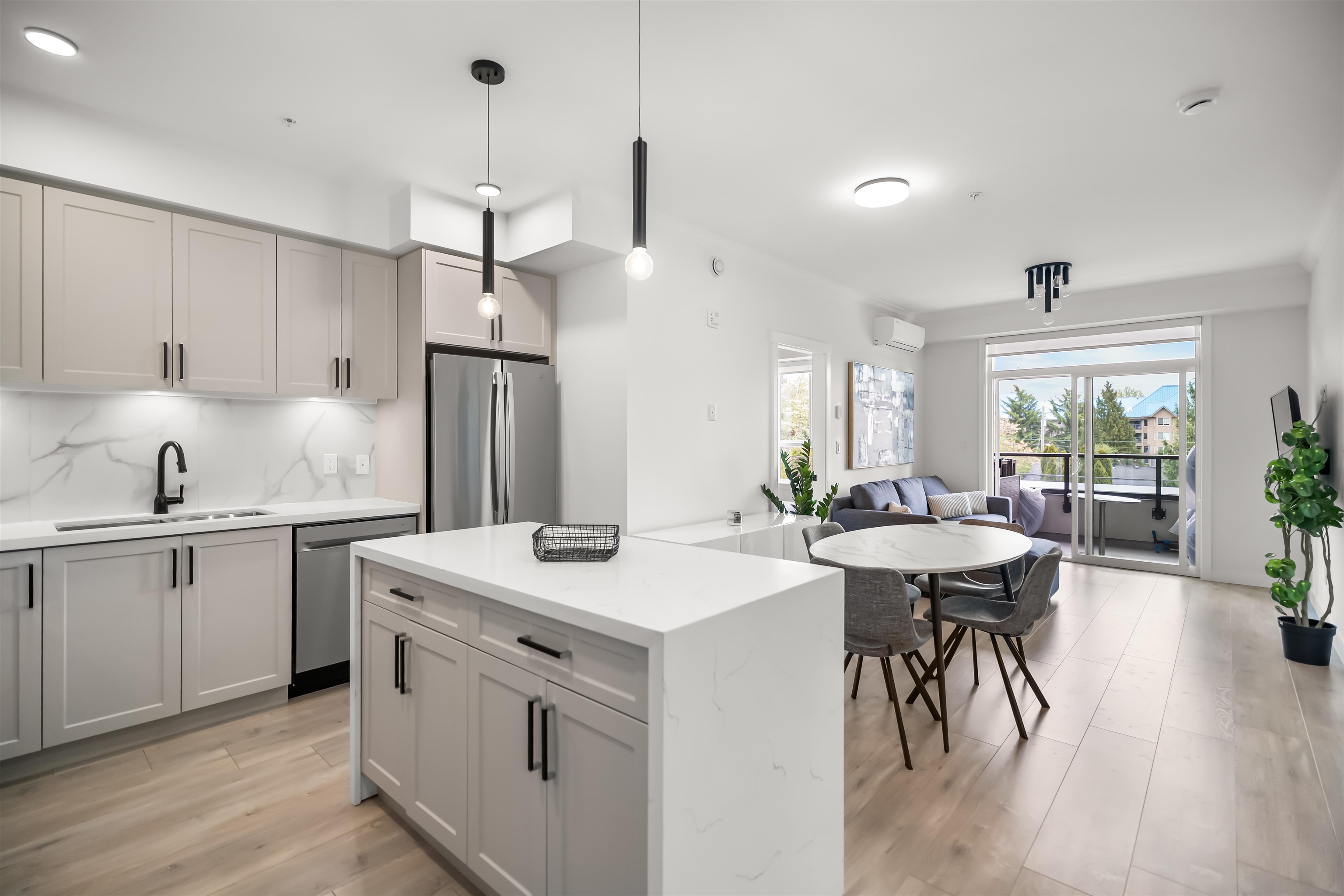 306 12109 223 STREET, R3153970, BC,