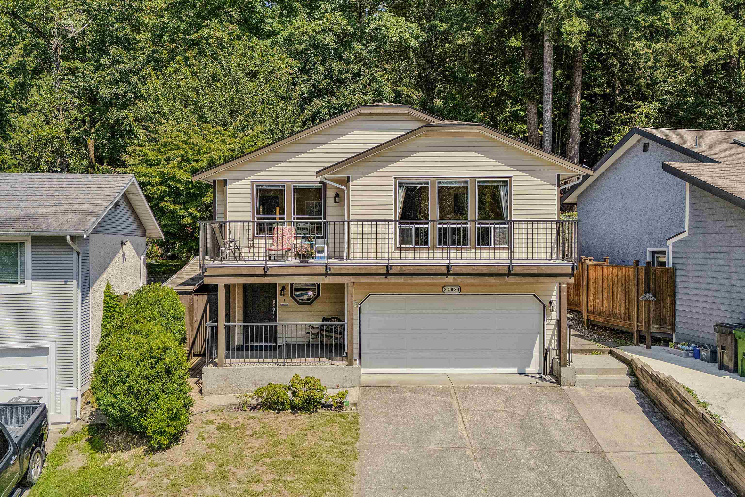 34981 BERNINA COURT, Abbotsford BC V3G 1C2, R3154044, BC,