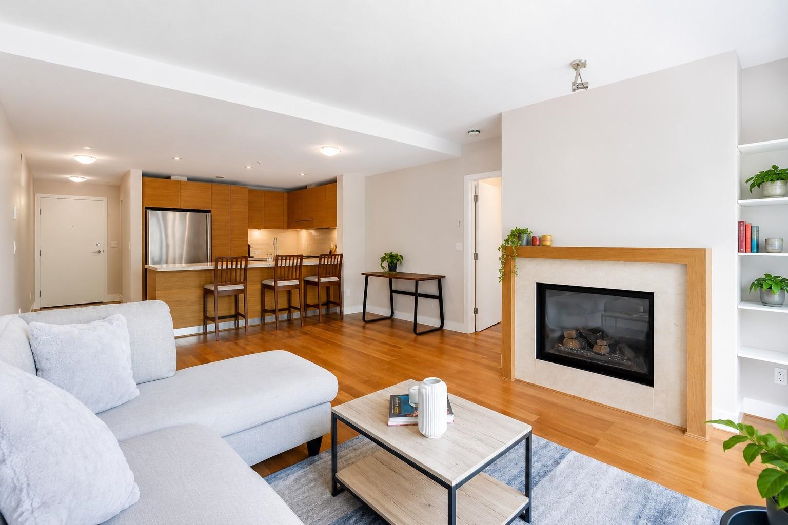 107 6015 IONA DRIVE, R3154069, BC,