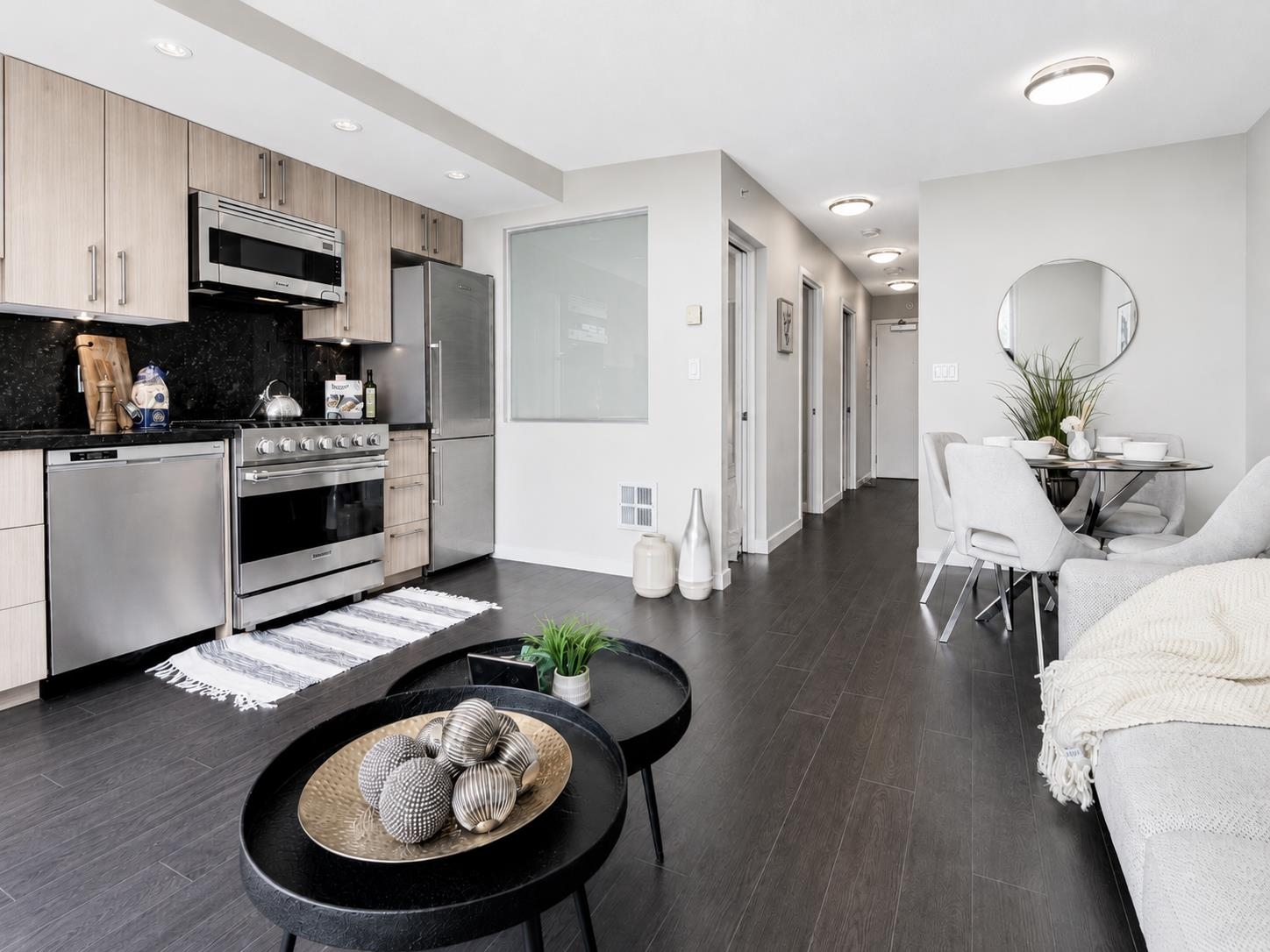 809 168 1ST AVENUE, R3154075, BC,