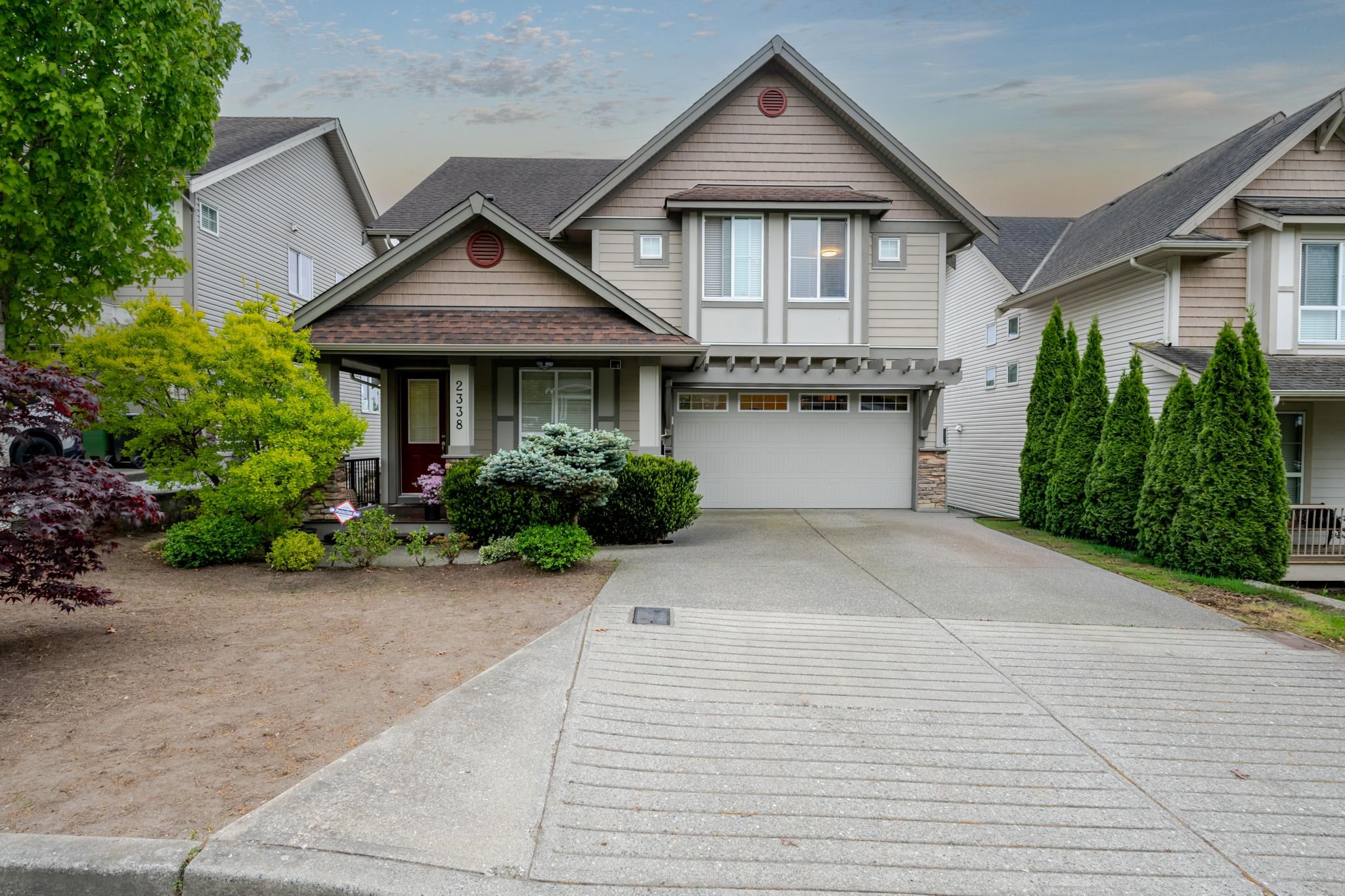 2338 CHARDONNAY LANE, Abbotsford BC V4X 0A6, R3154084, BC,