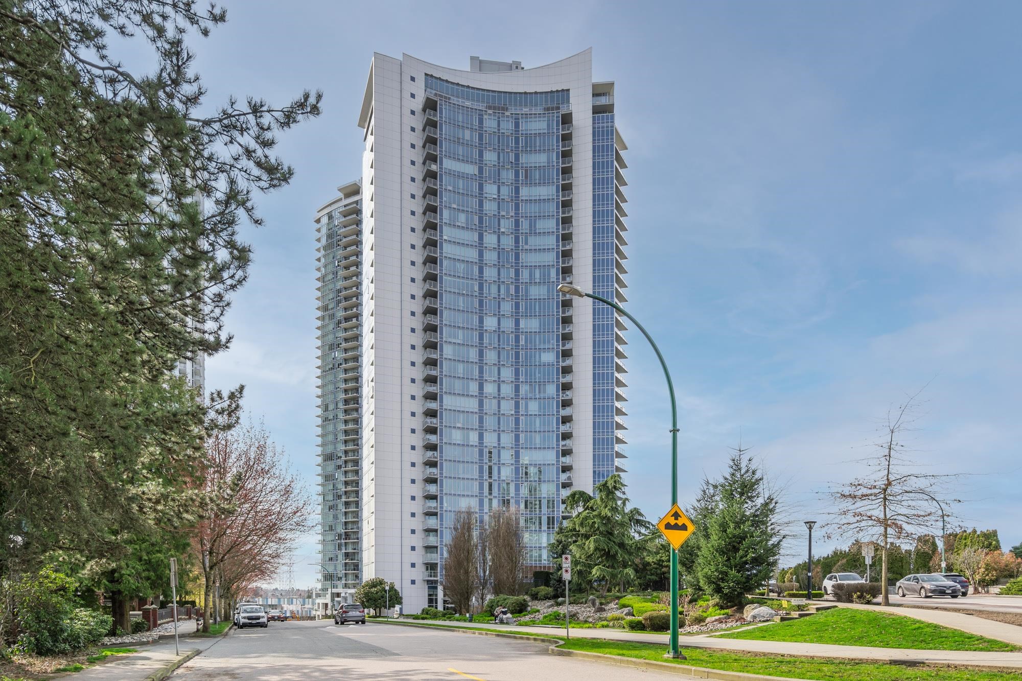 2009 4189 HALIFAX STREET, R3154254, BC,