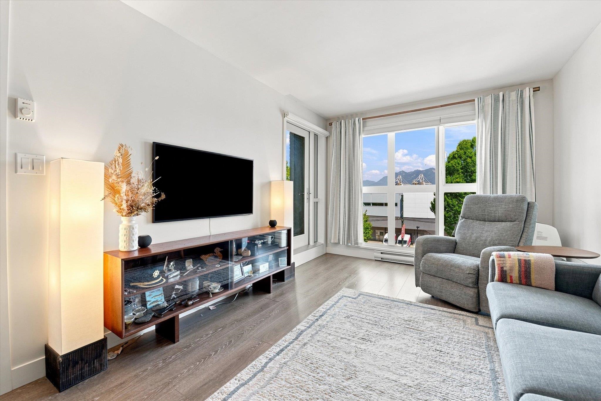 323 1588 HASTINGS STREET, R3154264, BC,