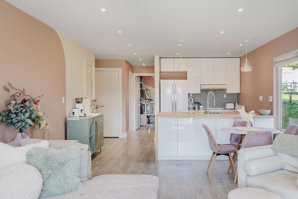 1 622 FARNHAM ROAD, R3154312, BC,