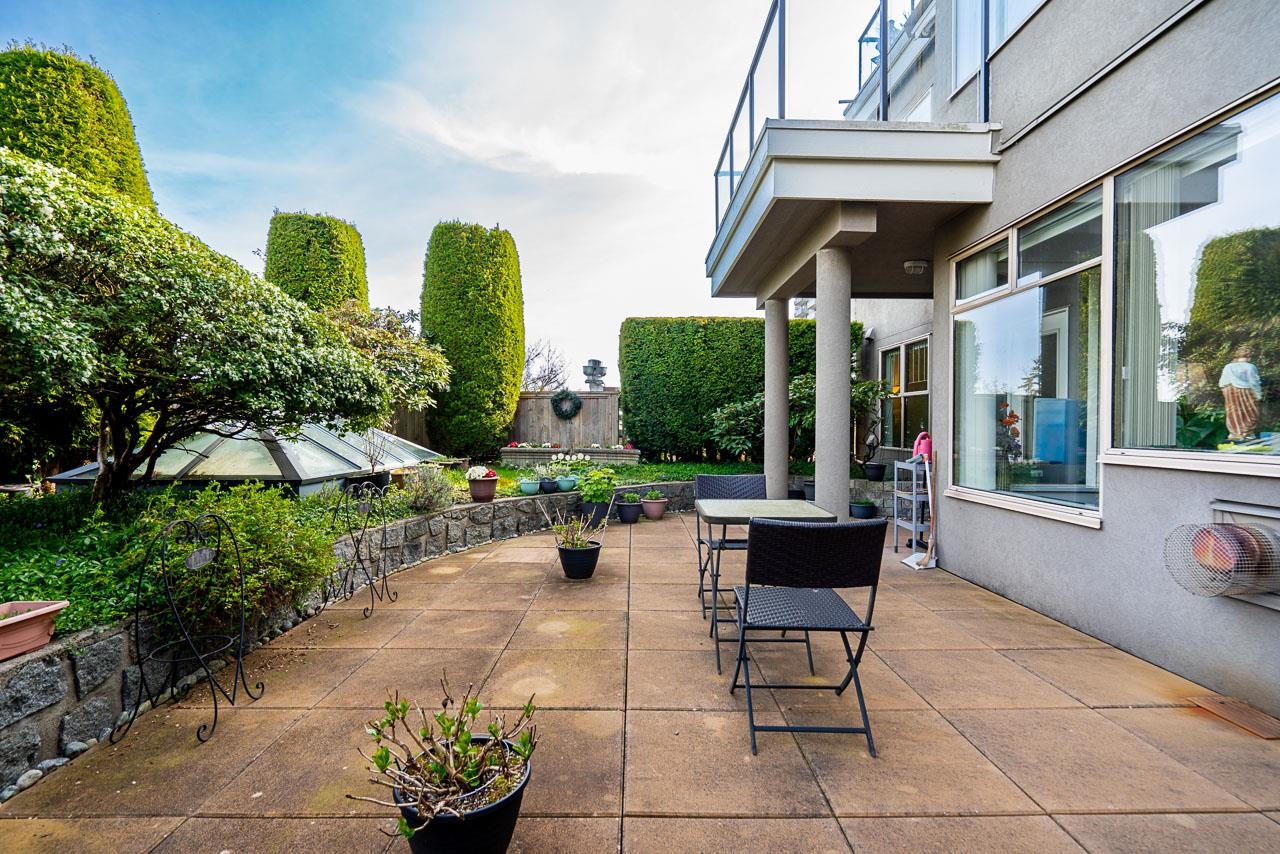 204 1765 MARINE DRIVE, R3154379, BC,