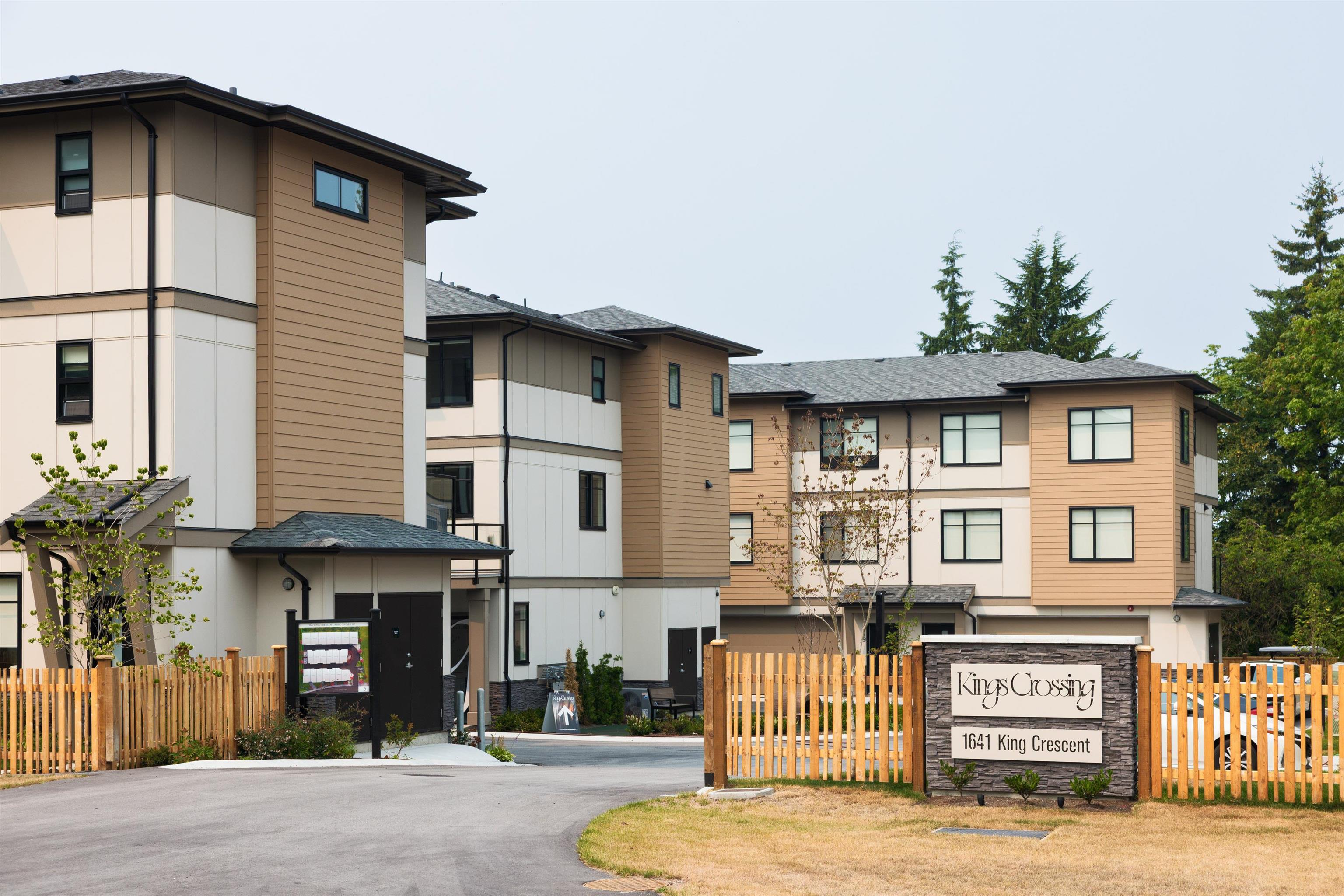 11 1641 KING CRESCENT, R3154448, BC,