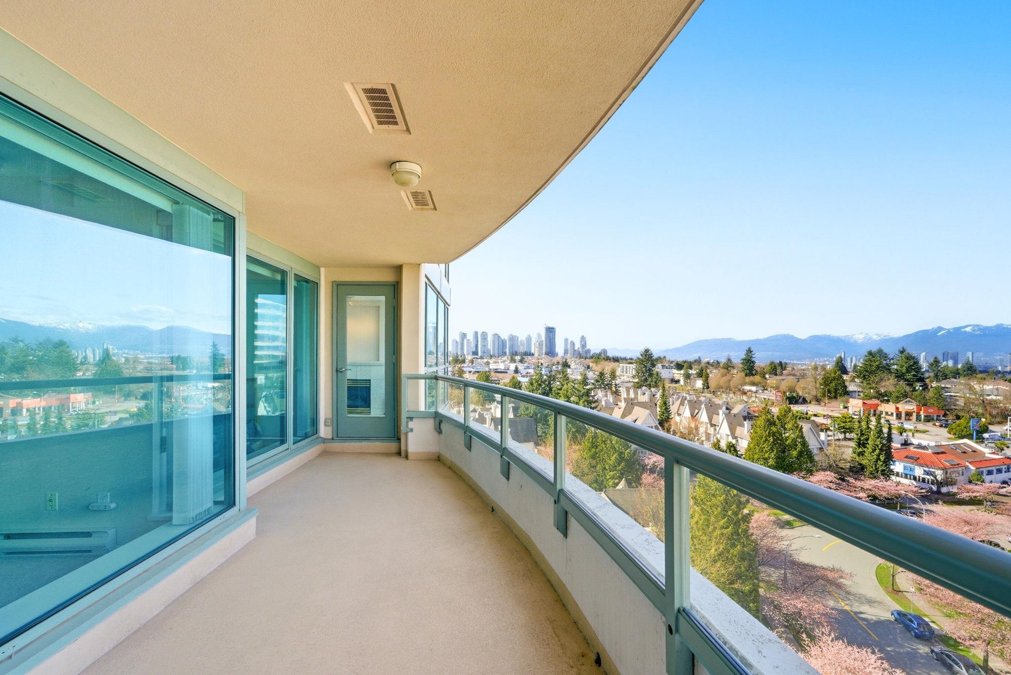 1003 6622 SOUTHOAKS CRESCENT, R3154468, BC,