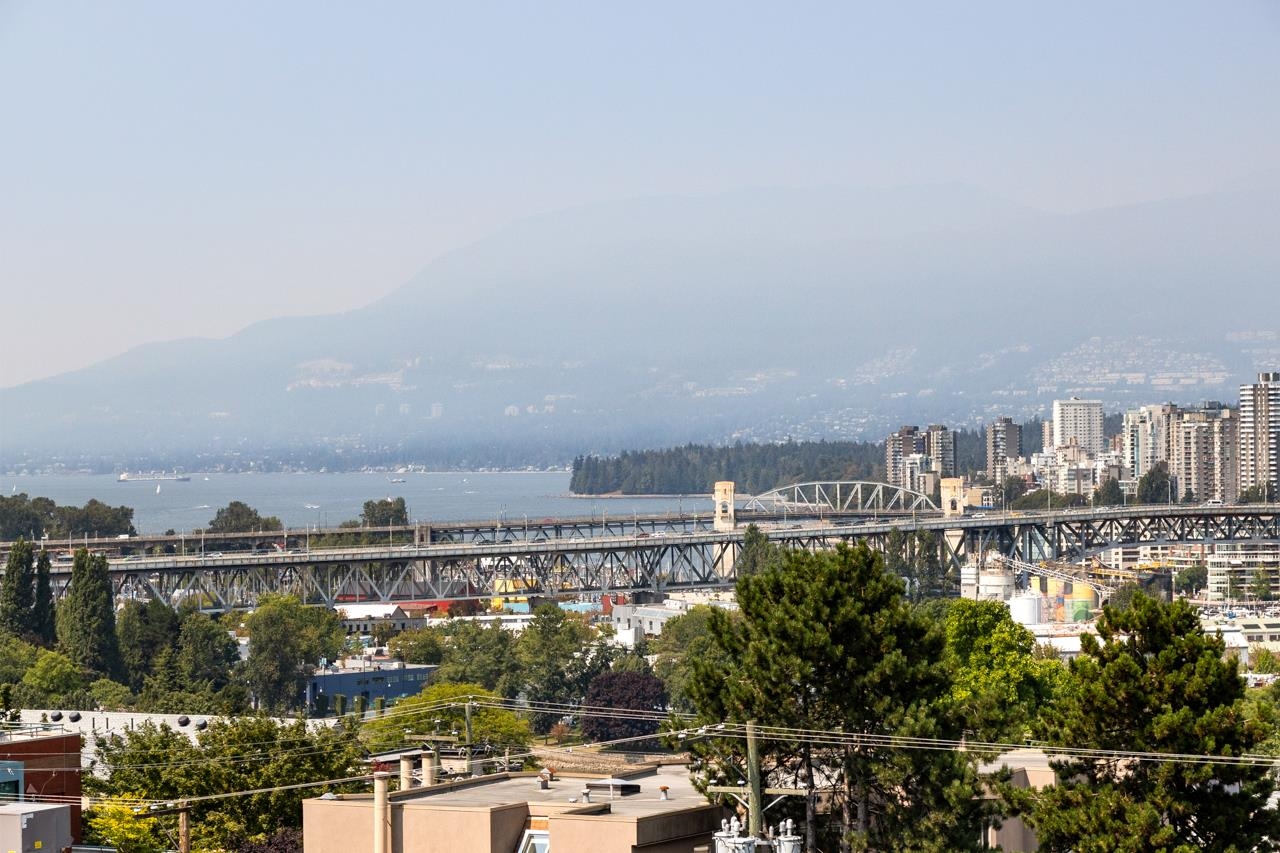 707 1068 BROADWAY, R3154634, BC,