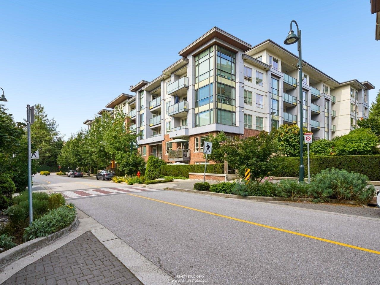213 2651 LIBRARY LANE, R3154643, BC,