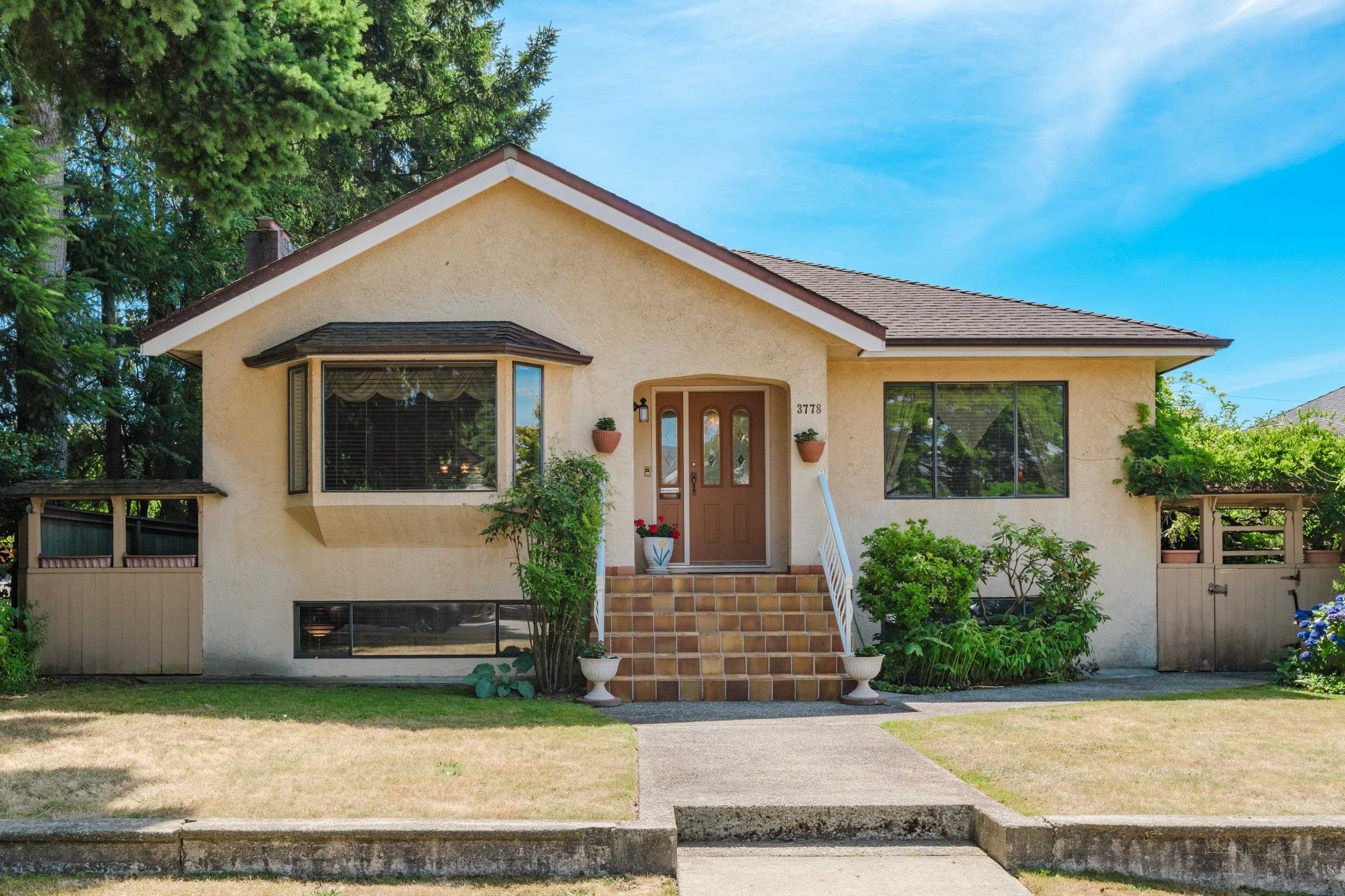 3778 TRIUMPH STREET, Burnaby BC V5C 1Y4, R3154679, BC,