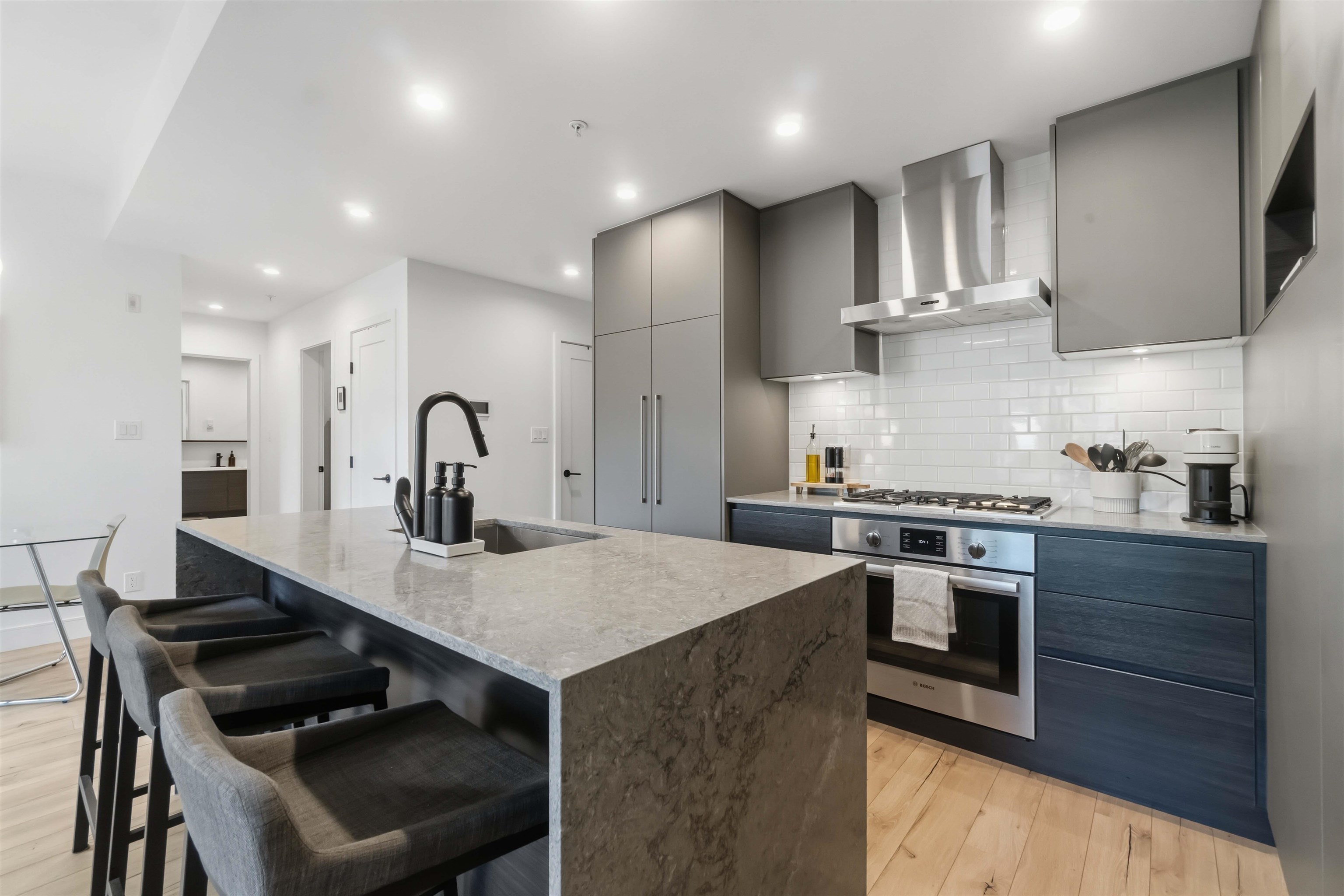 327 3131 MURRAY STREET, R3154709, BC,