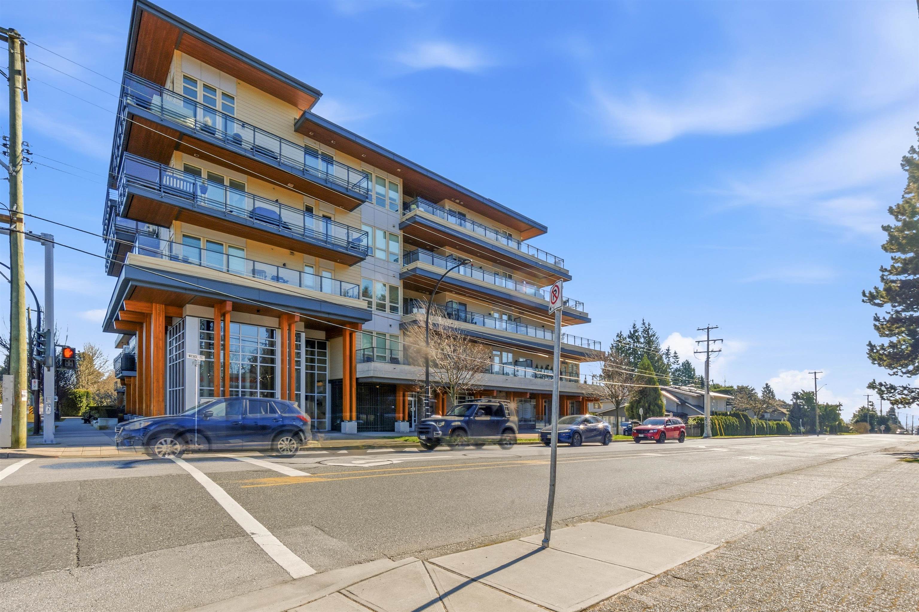 313 14022 NORTH BLUFF ROAD, R3154755, BC,