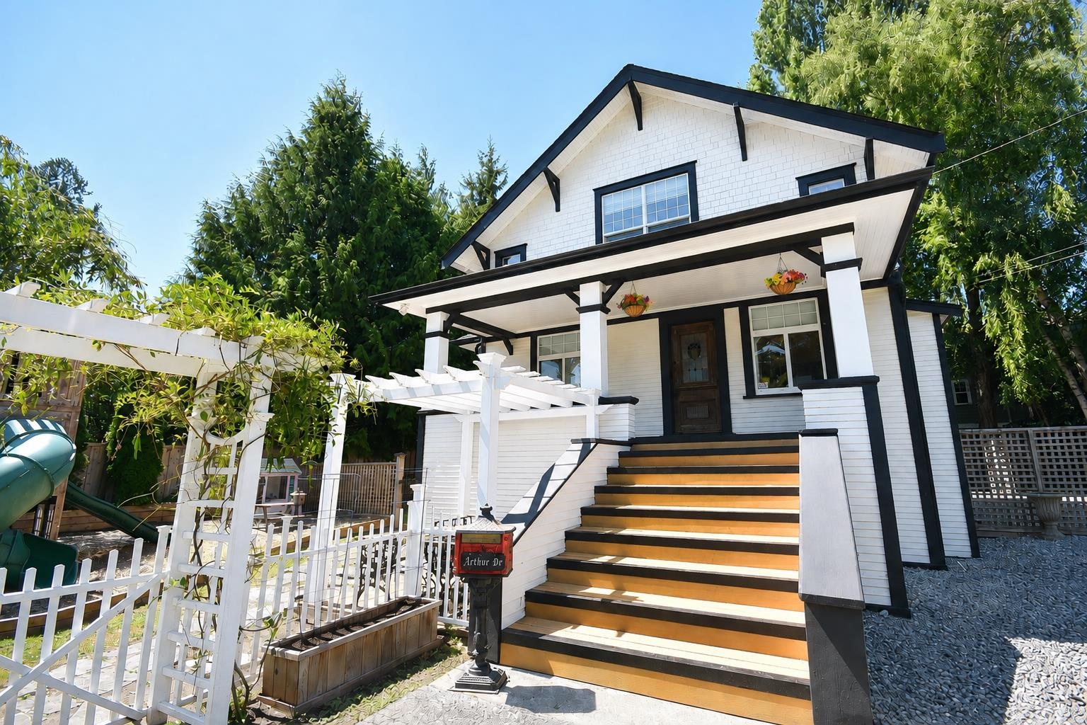4671 ARTHUR DRIVE, Delta BC V4K 2X4, R3154792, BC,